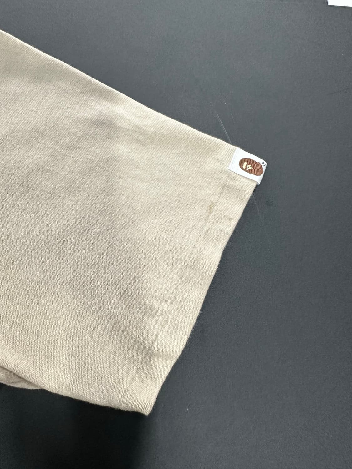 베이프 빅 마일로 반팔티 뮤트베이지 상품이미지5