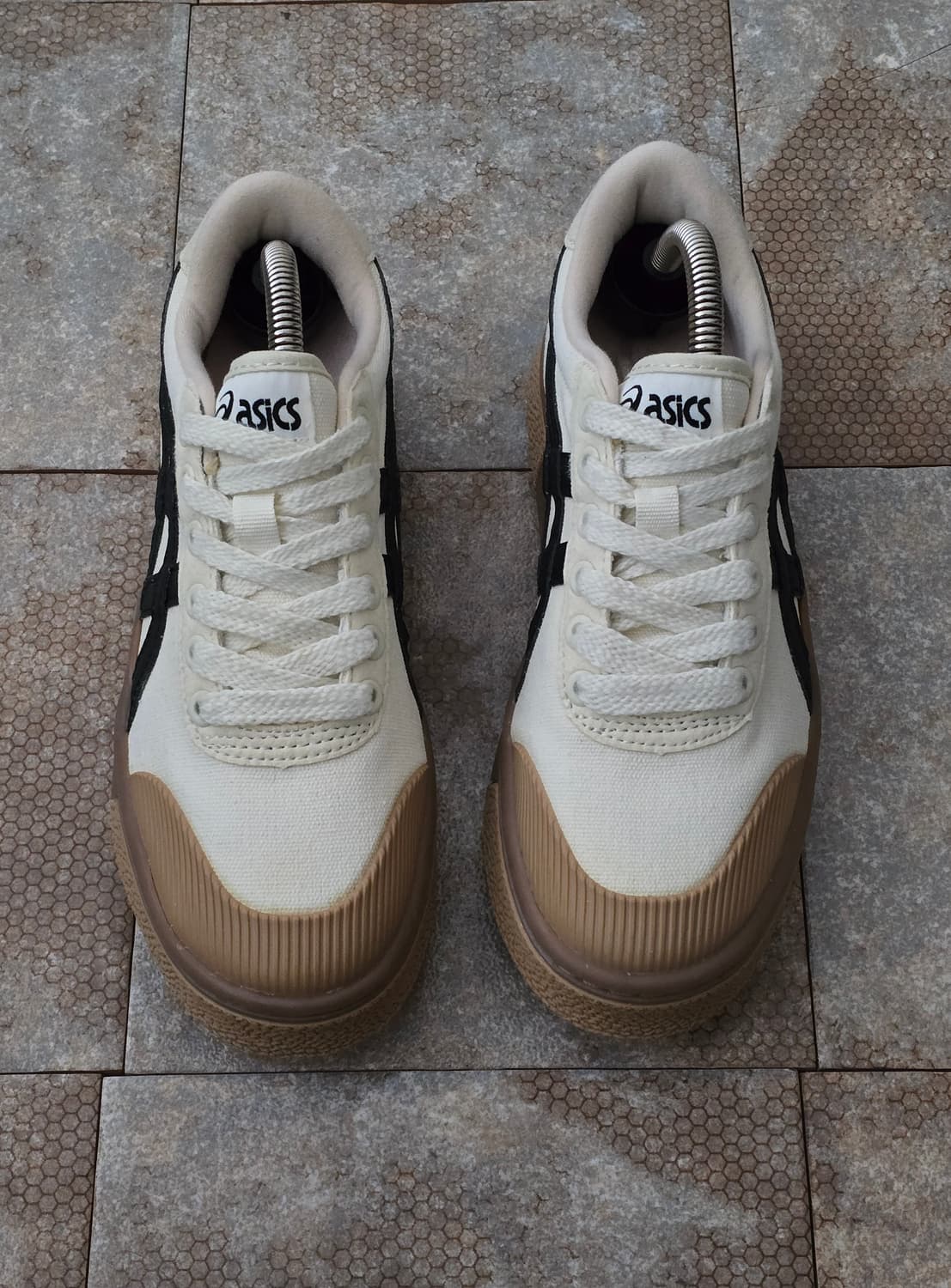 (240)아식스 코트 트레일 베이지 블랙 상품이미지2