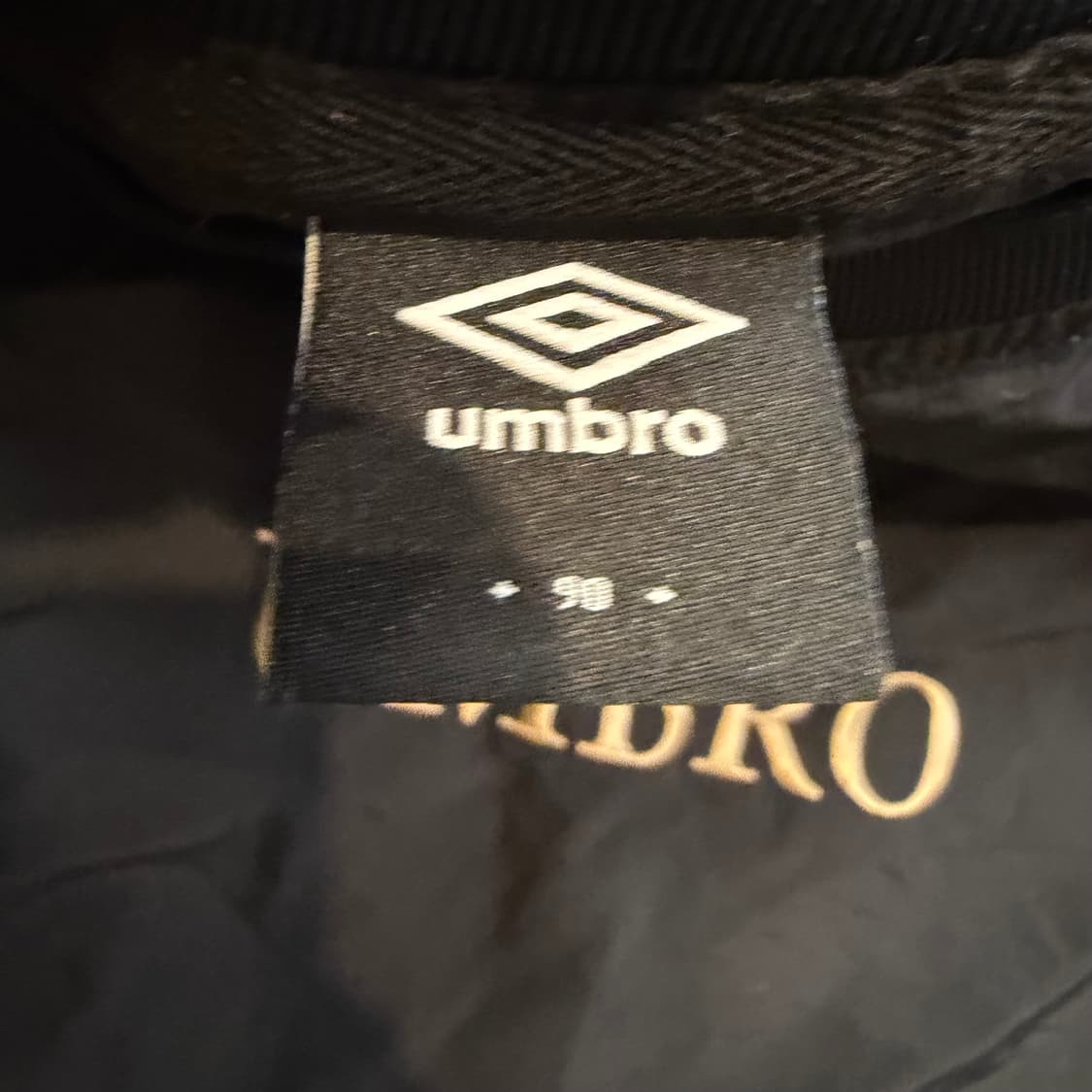 엄브로 웜엄 상품이미지3