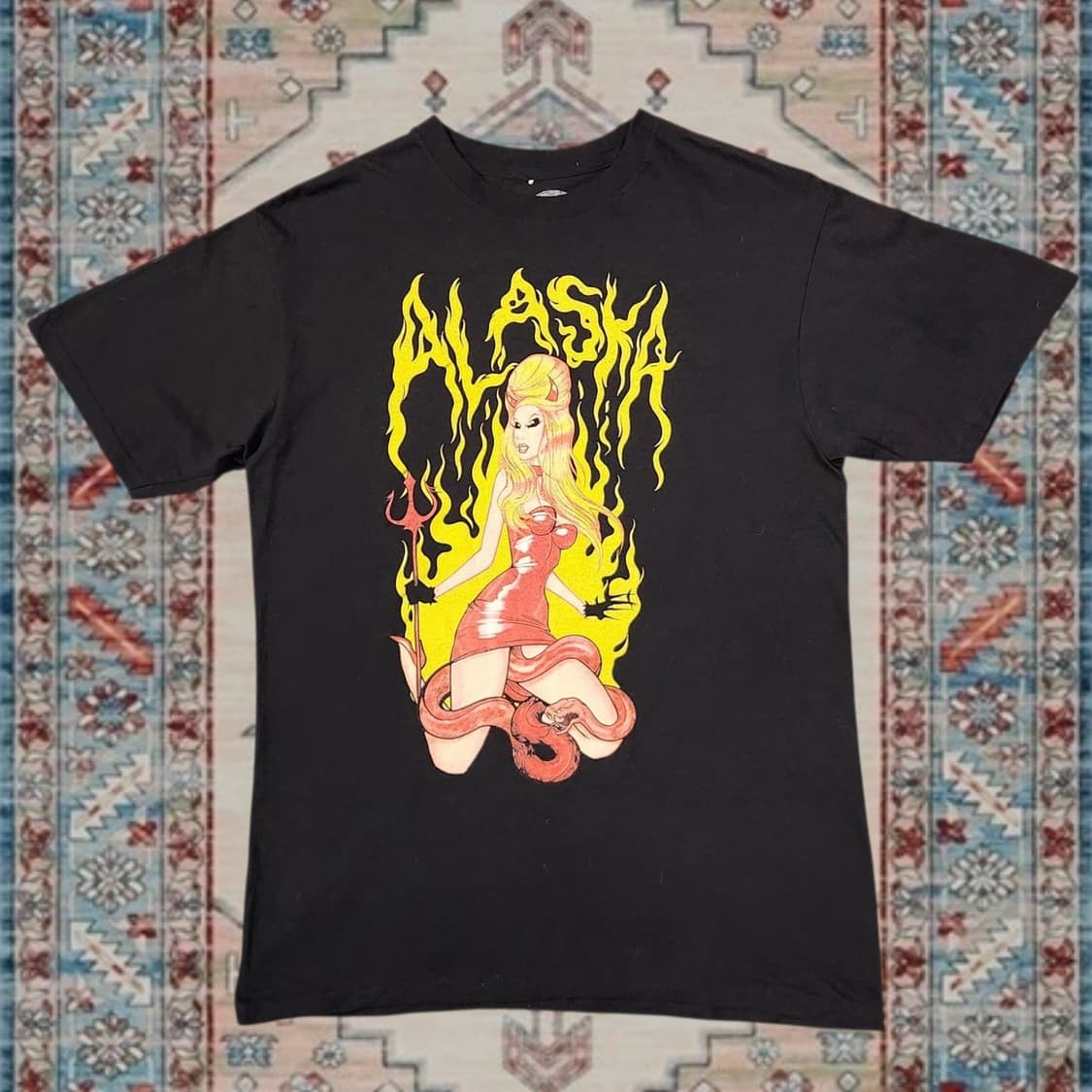 Drag Queen Merch 알래스카 데빌 그래픽 티셔츠 M 상품이미지1