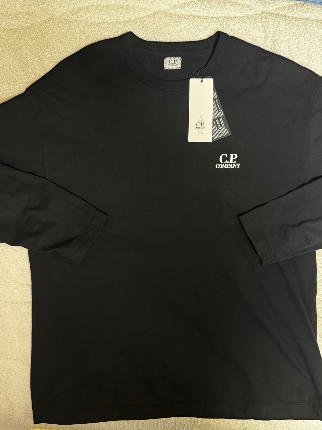 (구매가23만원)씨피 컴퍼니 서울 익스클루시브 롱슬리브 L 상품이미지3