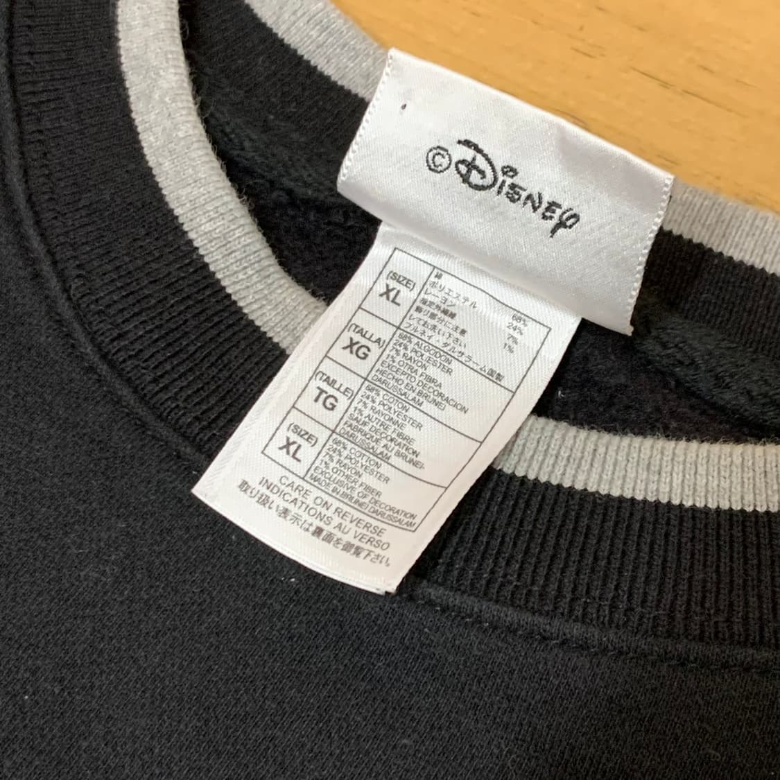 disney 100 years of magic sweatshirt 상품이미지4