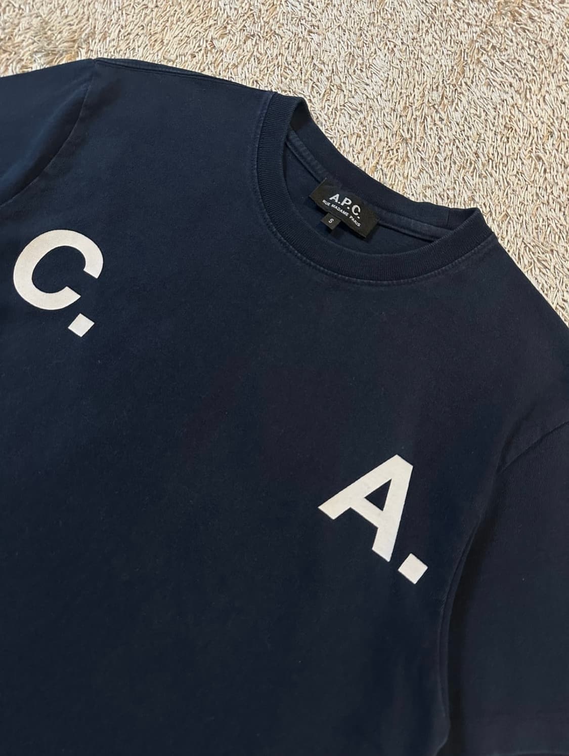 A.P.C 반팔티 (네이비) 아페쎄 반팔티 상품이미지2