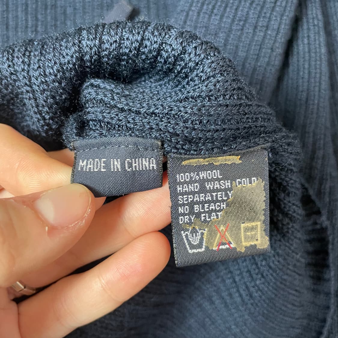 노티카 코만도 네이비 폴리스 투웨이 울100% 니트 집업 상품이미지5