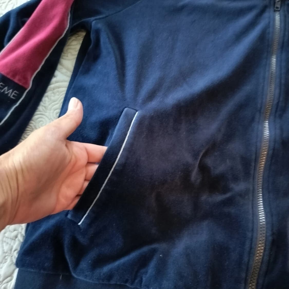 슈프림 벨루어 트랙 자켓 상품이미지4