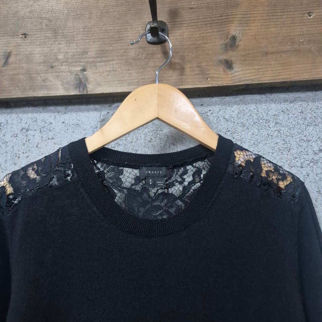 띠어리 레이스 니트티 상품이미지2