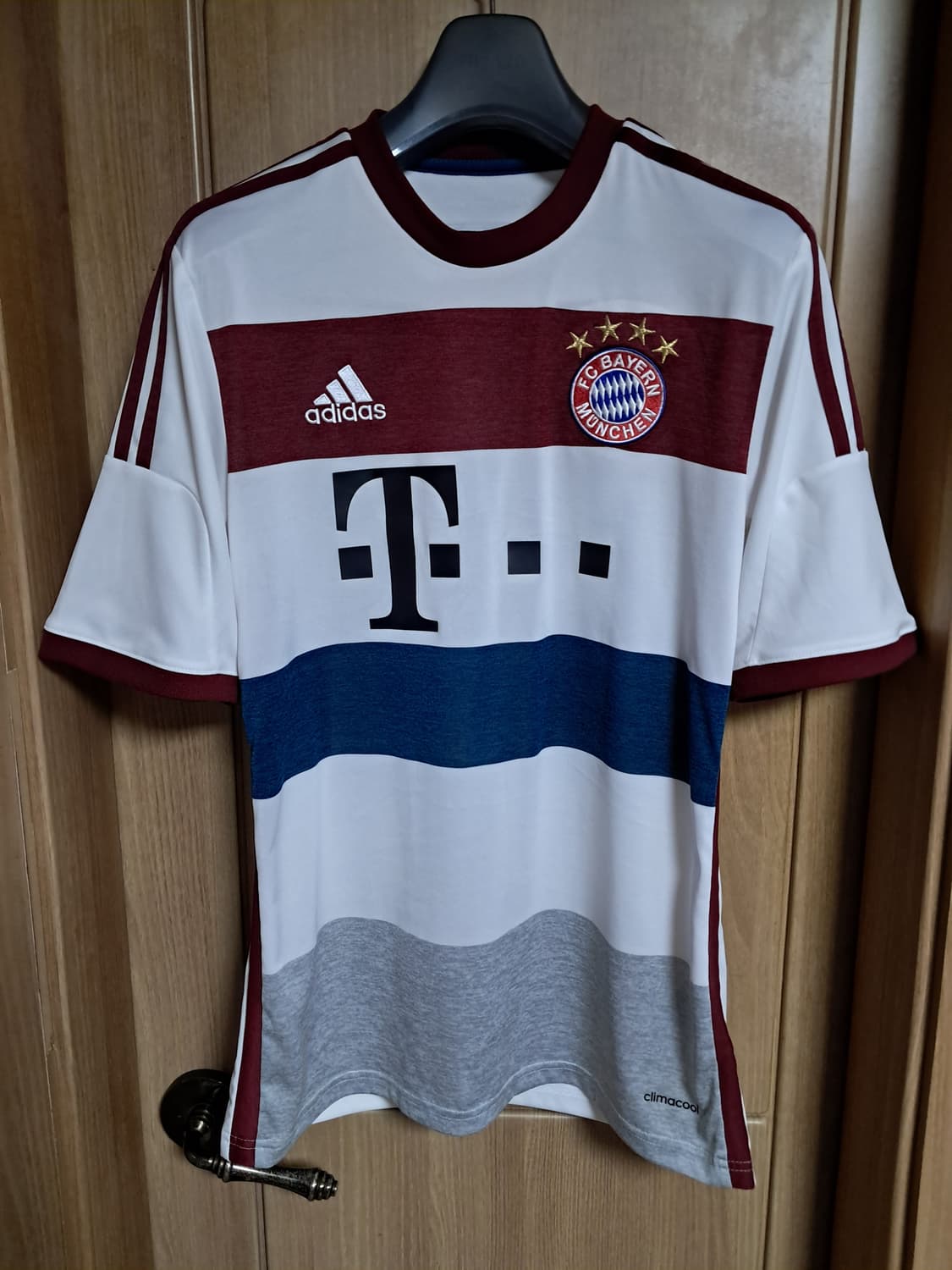 아디다스 뮌헨 유니폼 M 상품이미지1