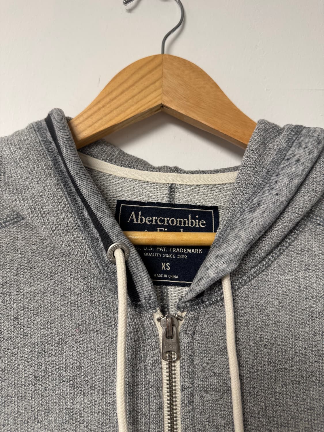 아베크롬비 y2k 와플 보카시 그레이 후드집업 니트 xs 상품이미지4