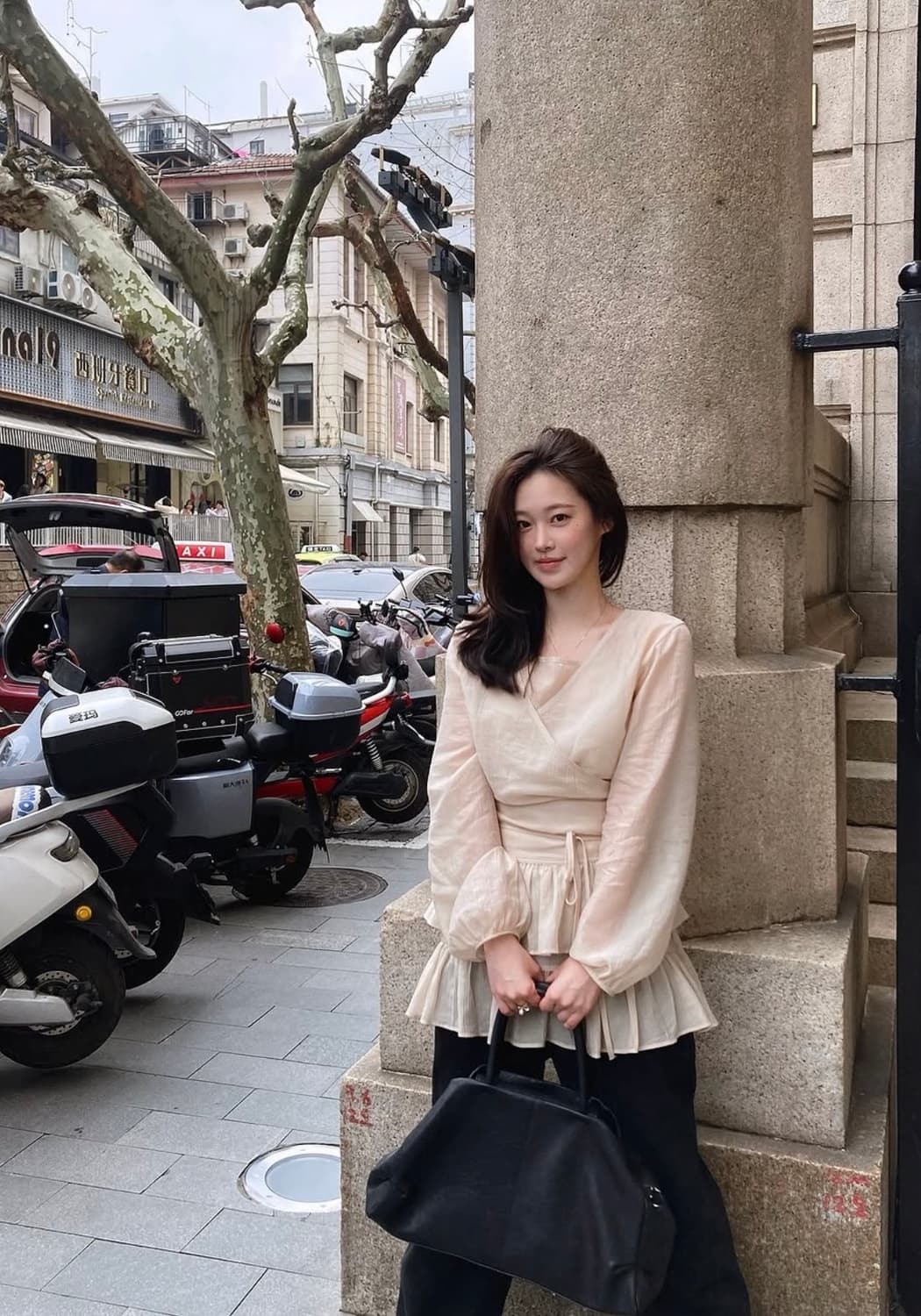 ouro FRILL BLOUSE SET-UP 아우로 프릴 블라우스 셋업 상품이미지4