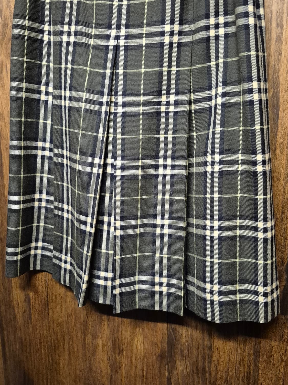 BERBURRY GREEN CKECK SKIRT 상품이미지5