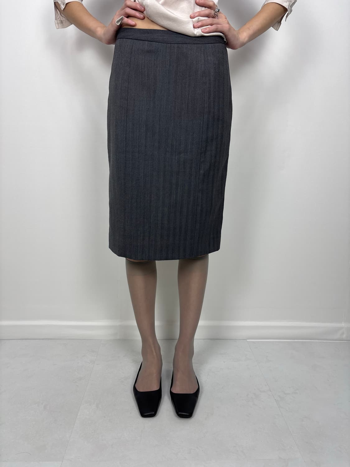 CHARCOAL STRIPE MIDI SKIRT 상품이미지5