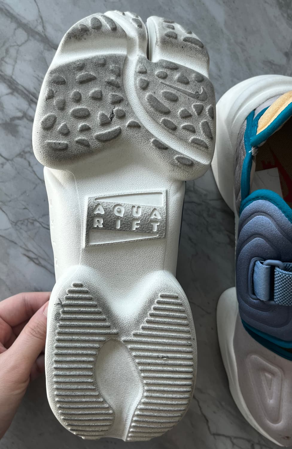 나이키 타비슈즈 240사이즈 (상태좋음) 상품이미지3