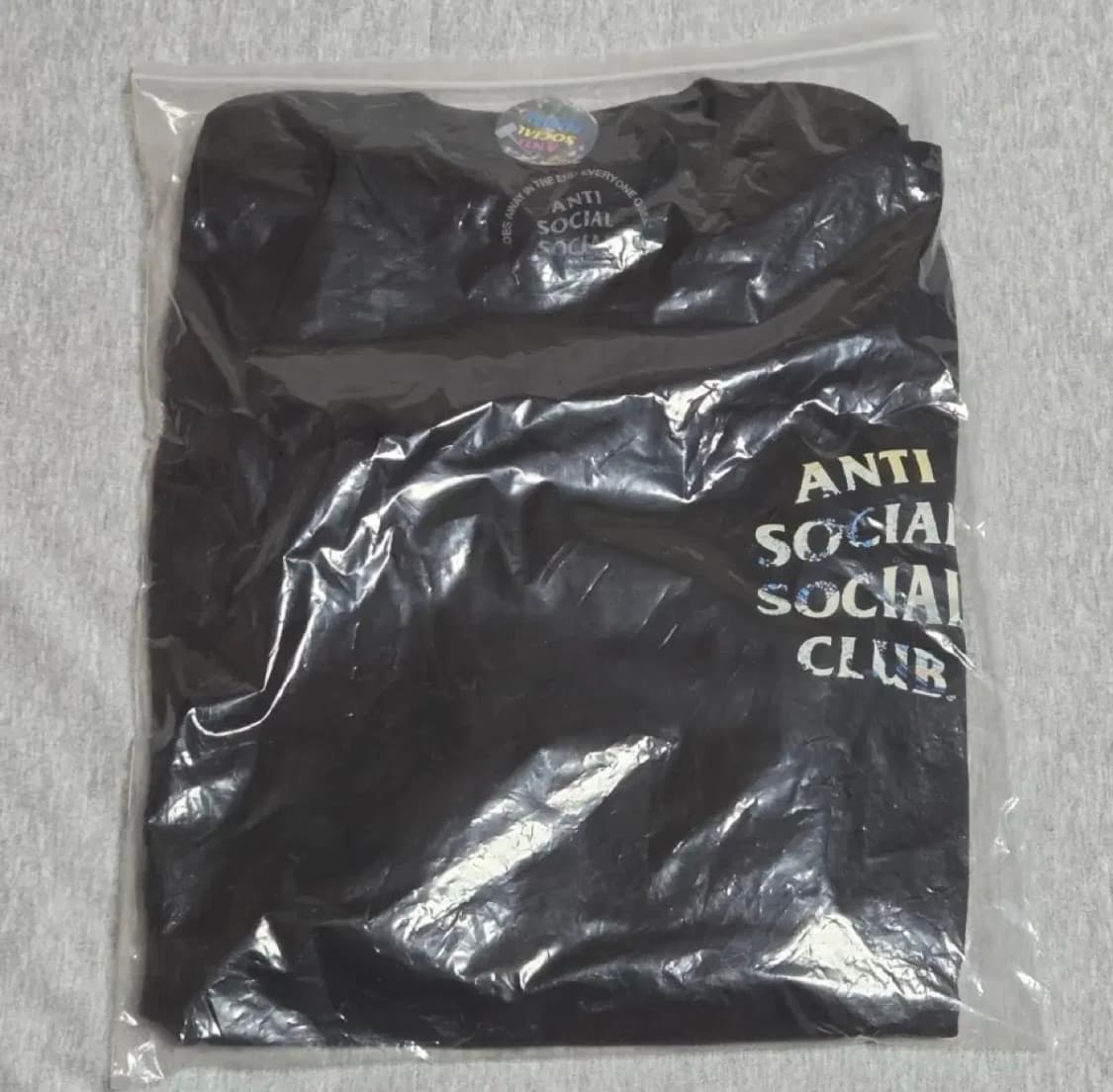 (새 상품) 안티소셜소셜클럽 돈코츠 롱슬리브_Japan Exclusive 상품이미지2
