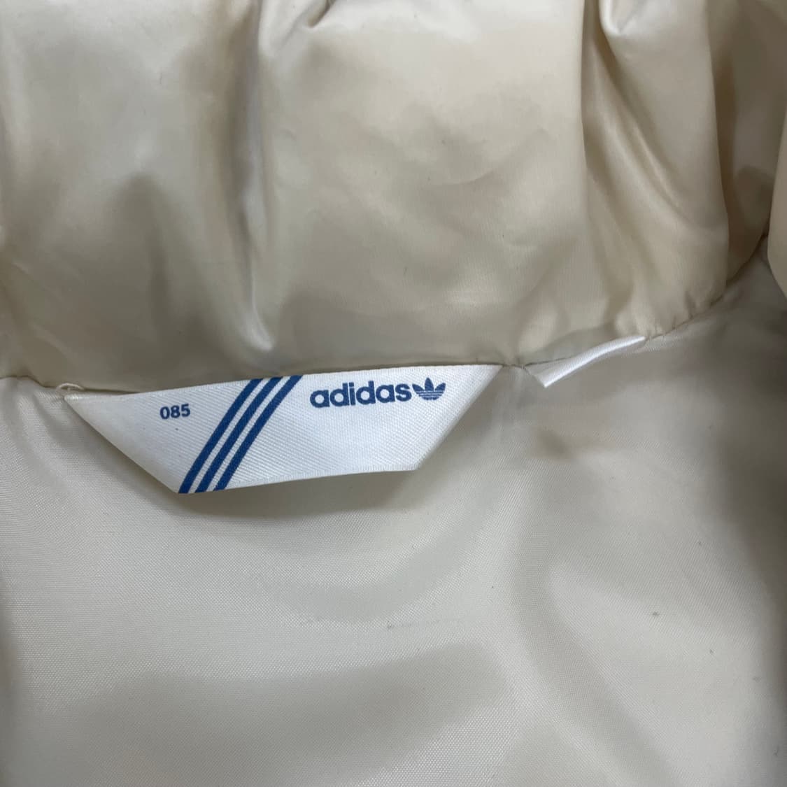 아디다스 보아 털 패딩 자켓 아이보리 상품이미지5