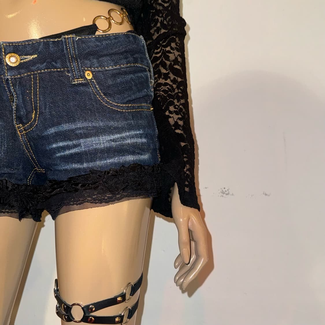 MA*RS SUGARGLOSS 프릴 데님 숏츠 상품이미지2