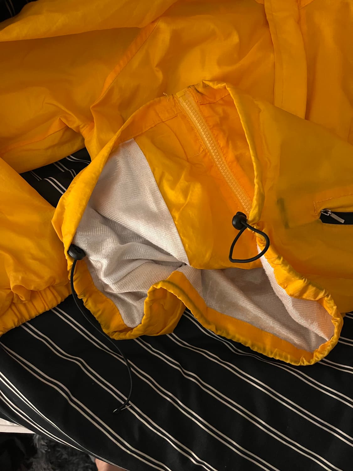 폴로 빅포니 옐로우 바람막이 m 상품이미지5