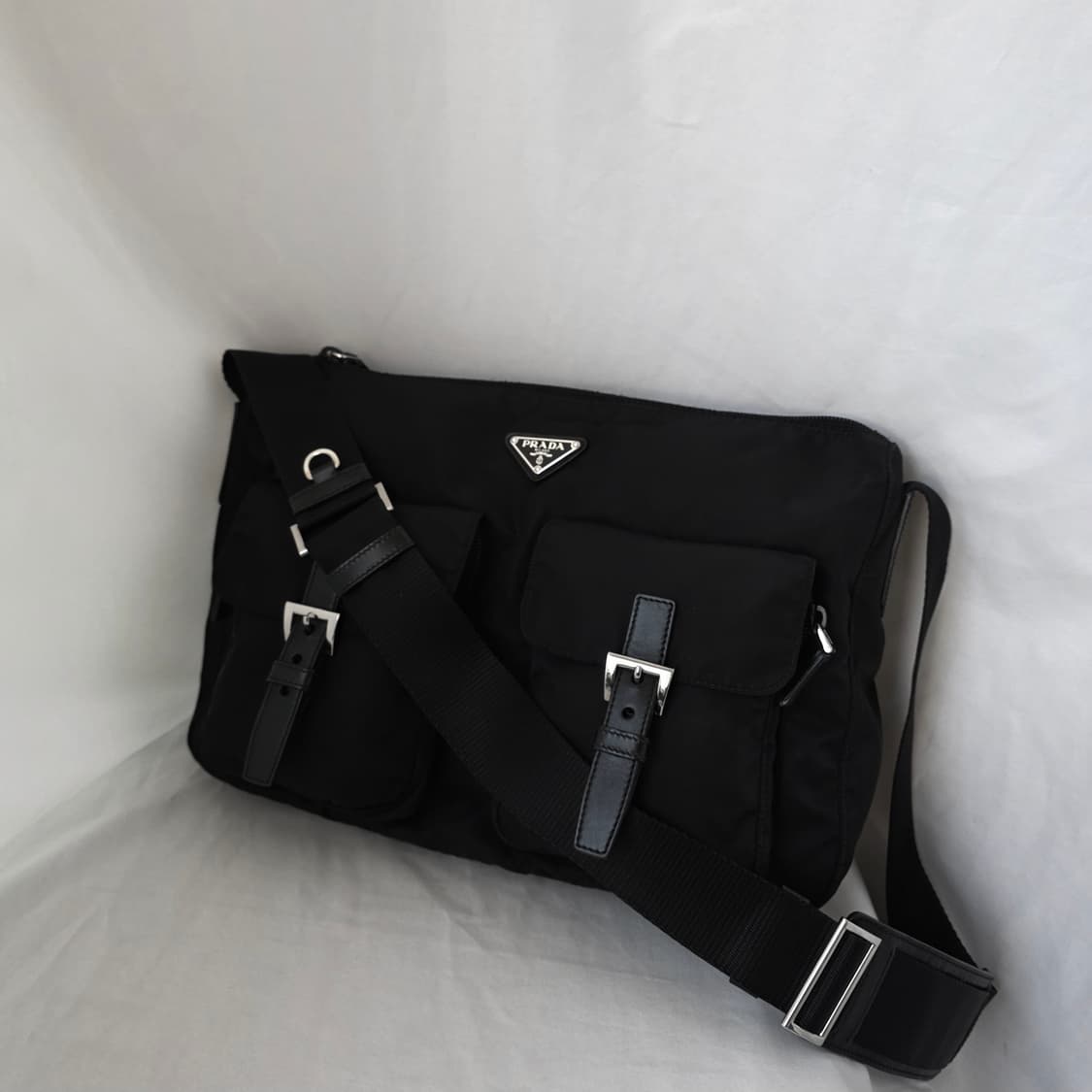 [정품 PRADA] 프라다 투포켓 지퍼 나일론 메신저백 크로스백 라지 상품이미지10