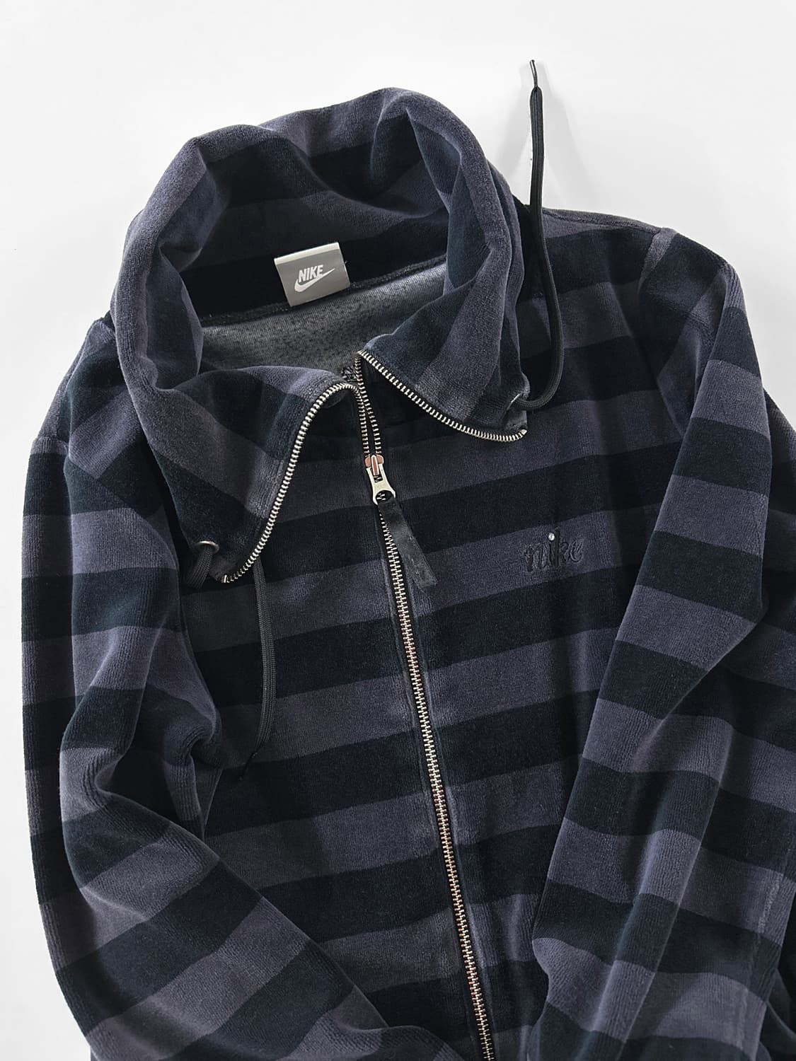 00s 나이키 벨로어 스트라이프 카울 넥 집업 상품이미지1