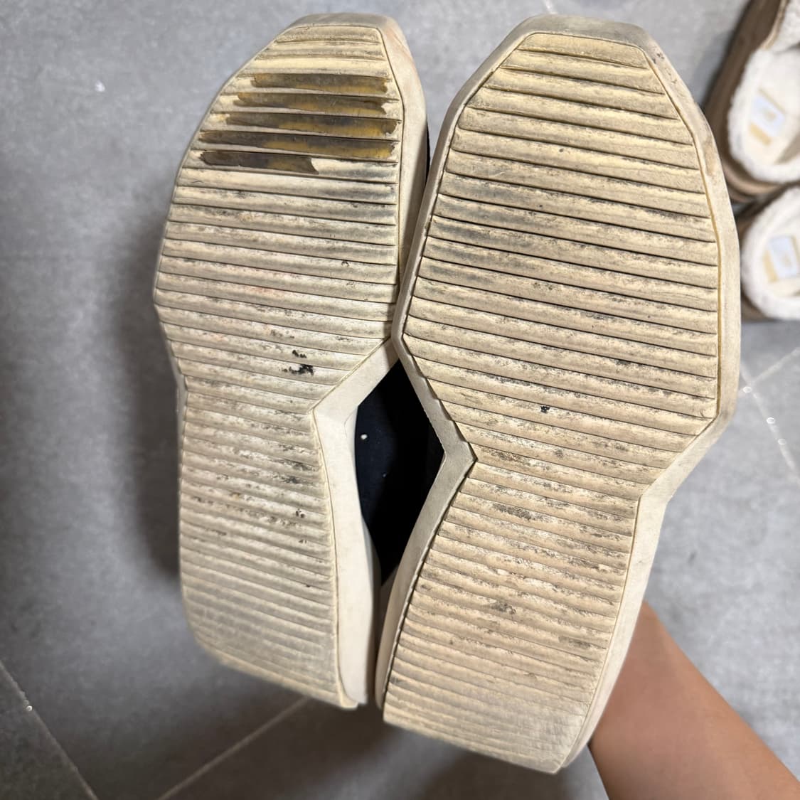 릭디다스 240 상품이미지5