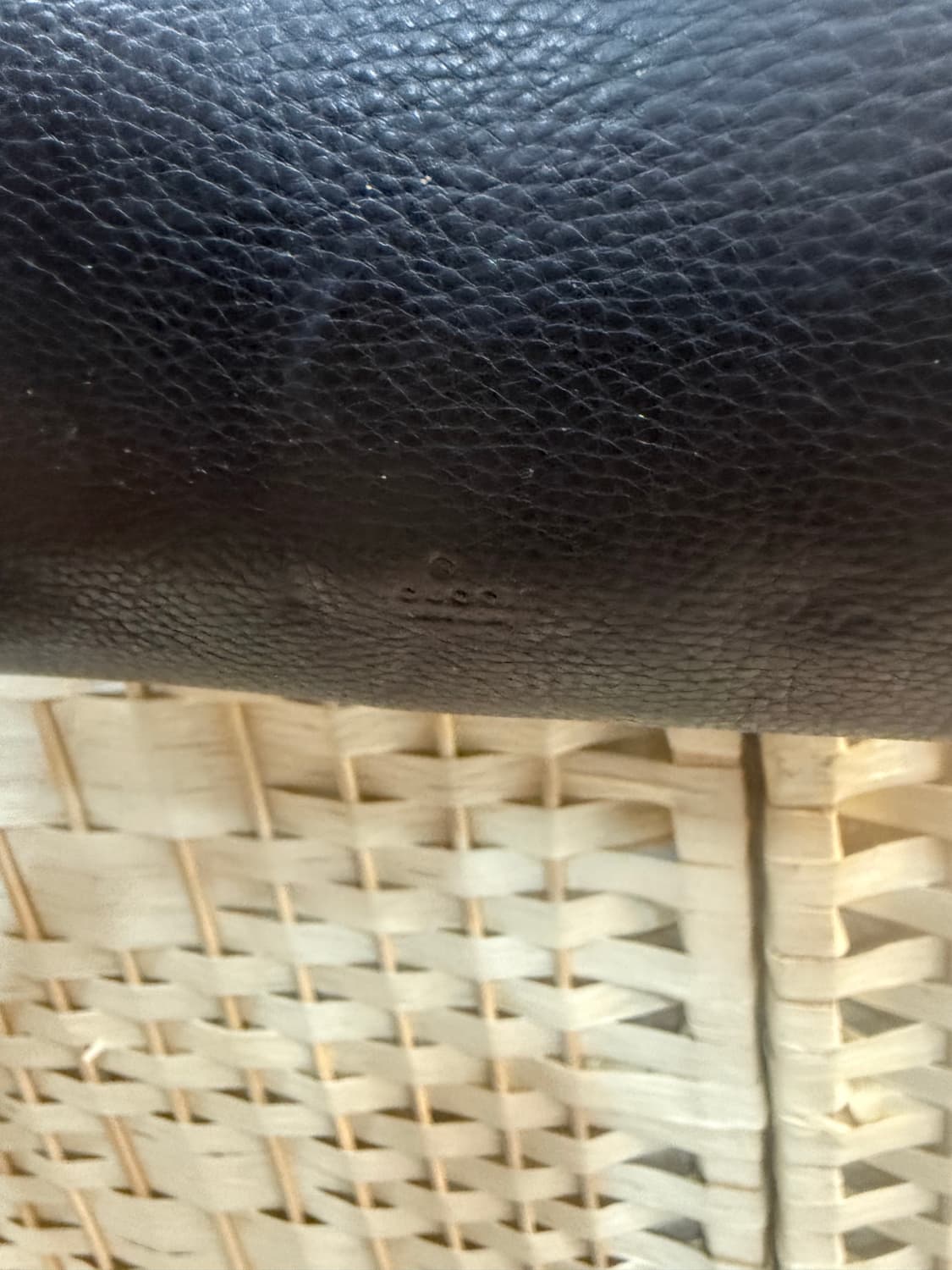 정품 구찌 레더 쇼퍼백 팝니다 상품이미지2