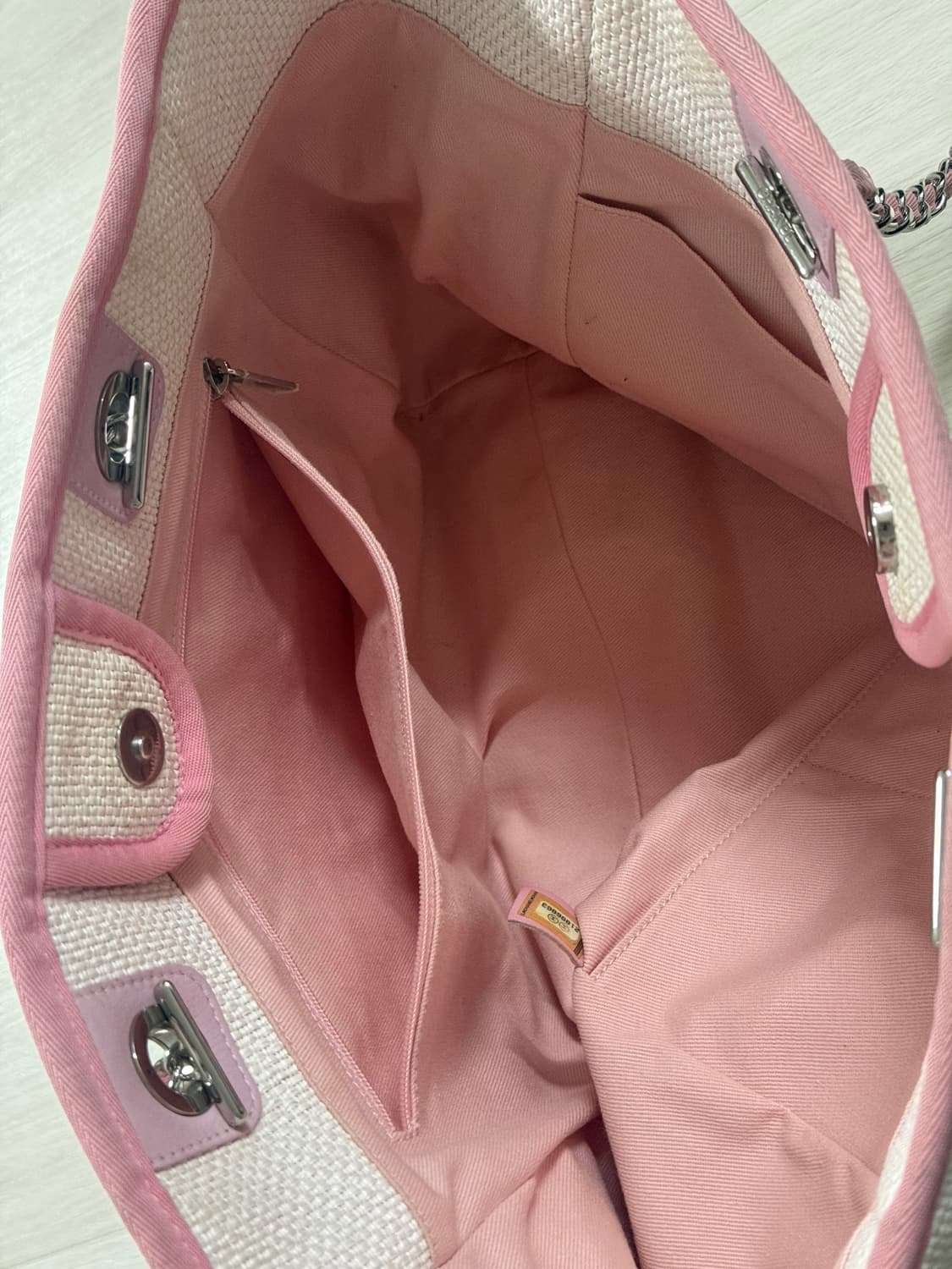 샤넬 도빌백 연핑크 상품이미지5