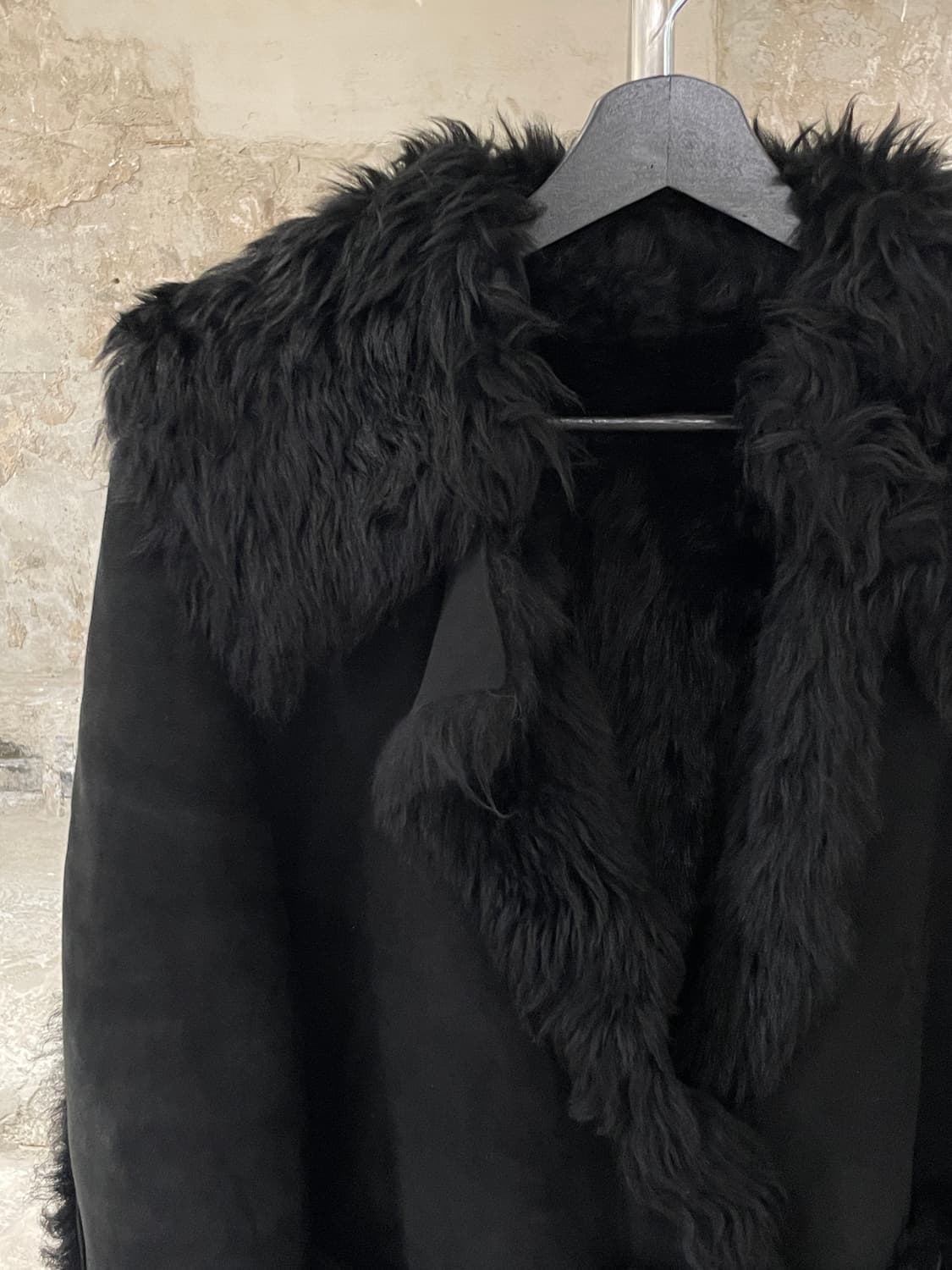 구찌 블랙 클래식 시어링 퍼 레더 무스탕 상품이미지2