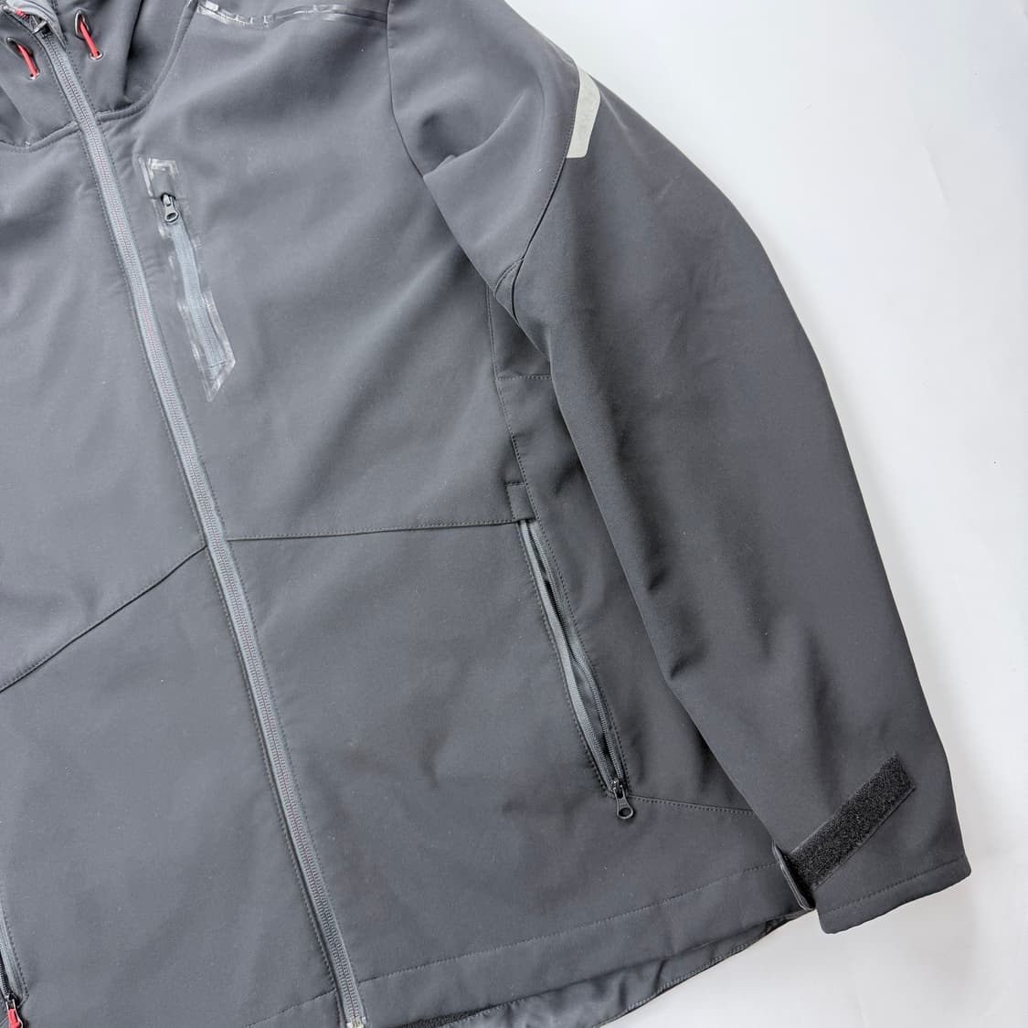 데카트론 소프트쉘 바람막이 자켓 상품이미지4