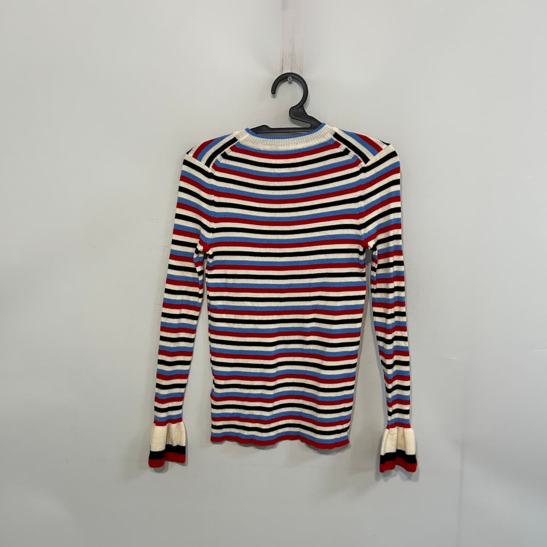 럭키슈에뜨 여성 스트라이프 니트 38사이즈 66 상품이미지3