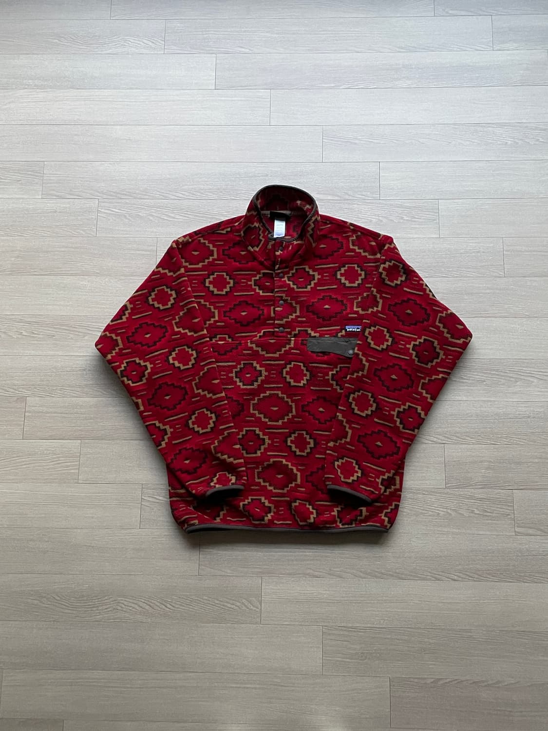 파타고니아 신칠라 아즈텍 레드 패턴 상품이미지1