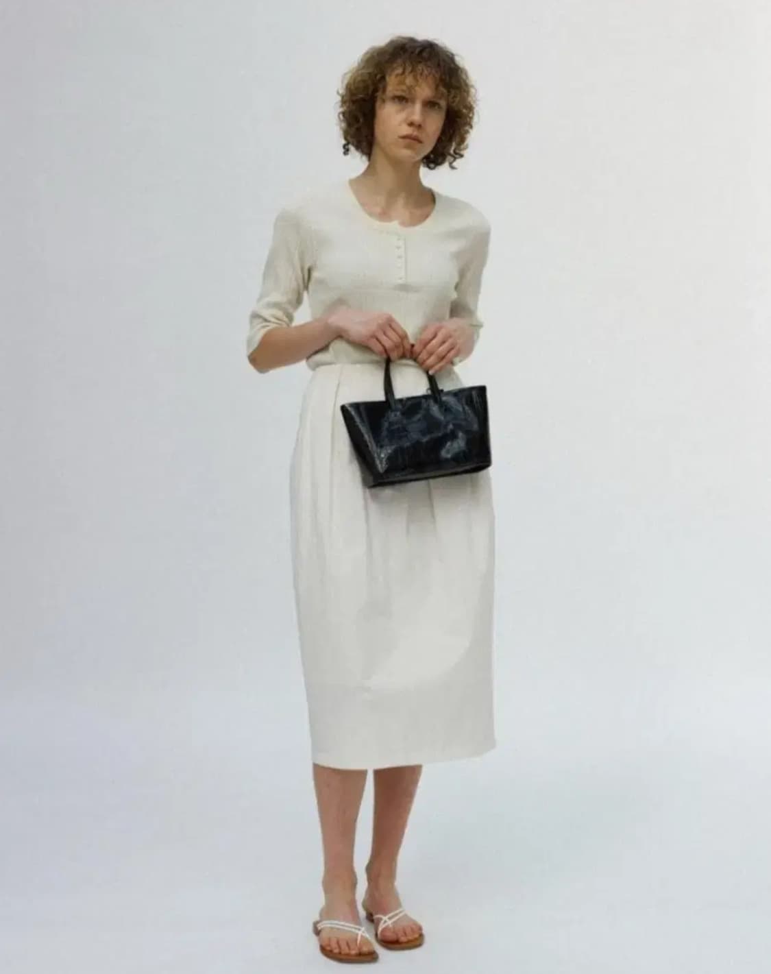 낫띵리튼 아이보리 니트 상품이미지3