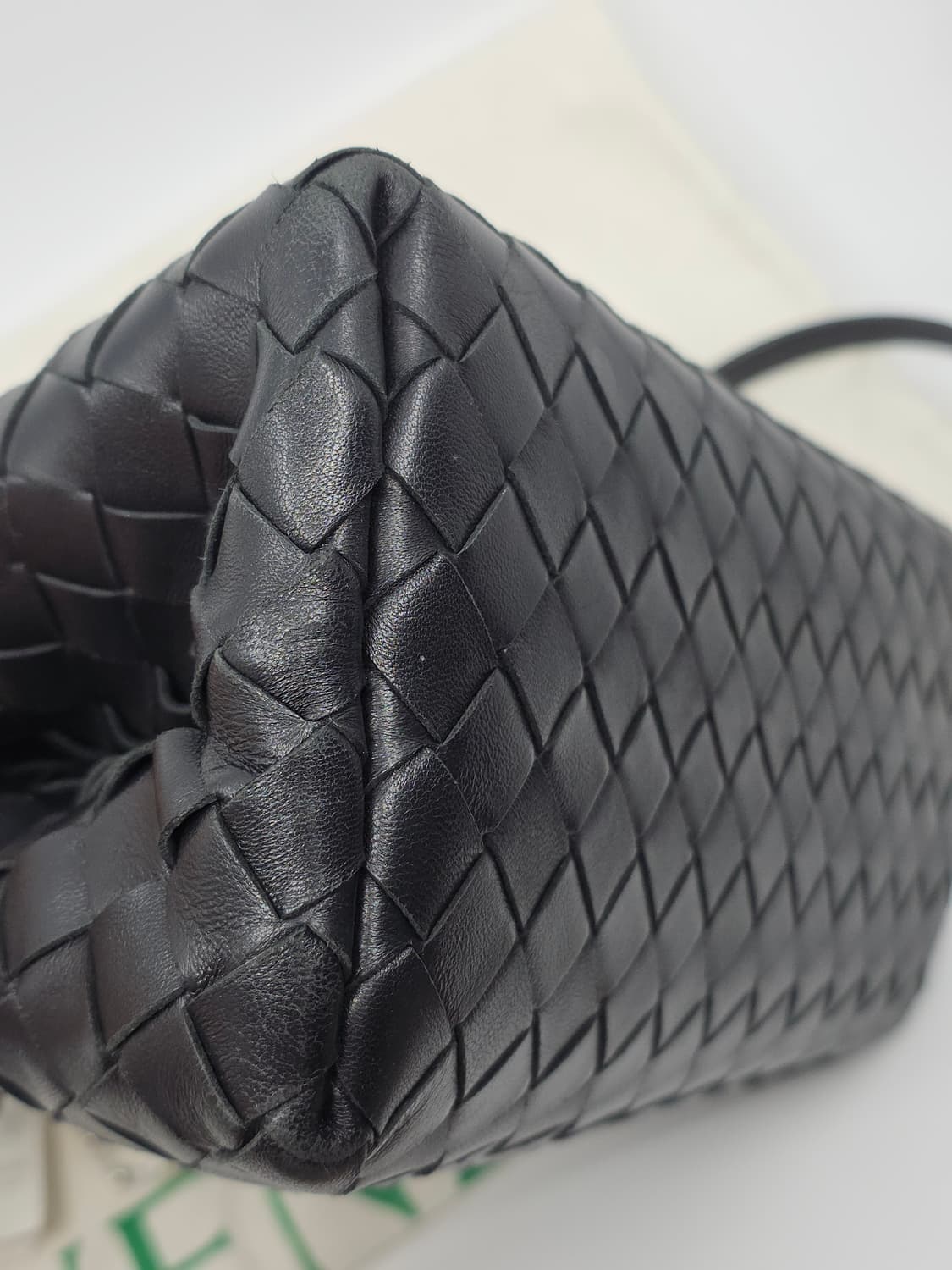 [내장칩]보테가베네타 인트레치아토 로마 토트백 블랙 상품이미지10