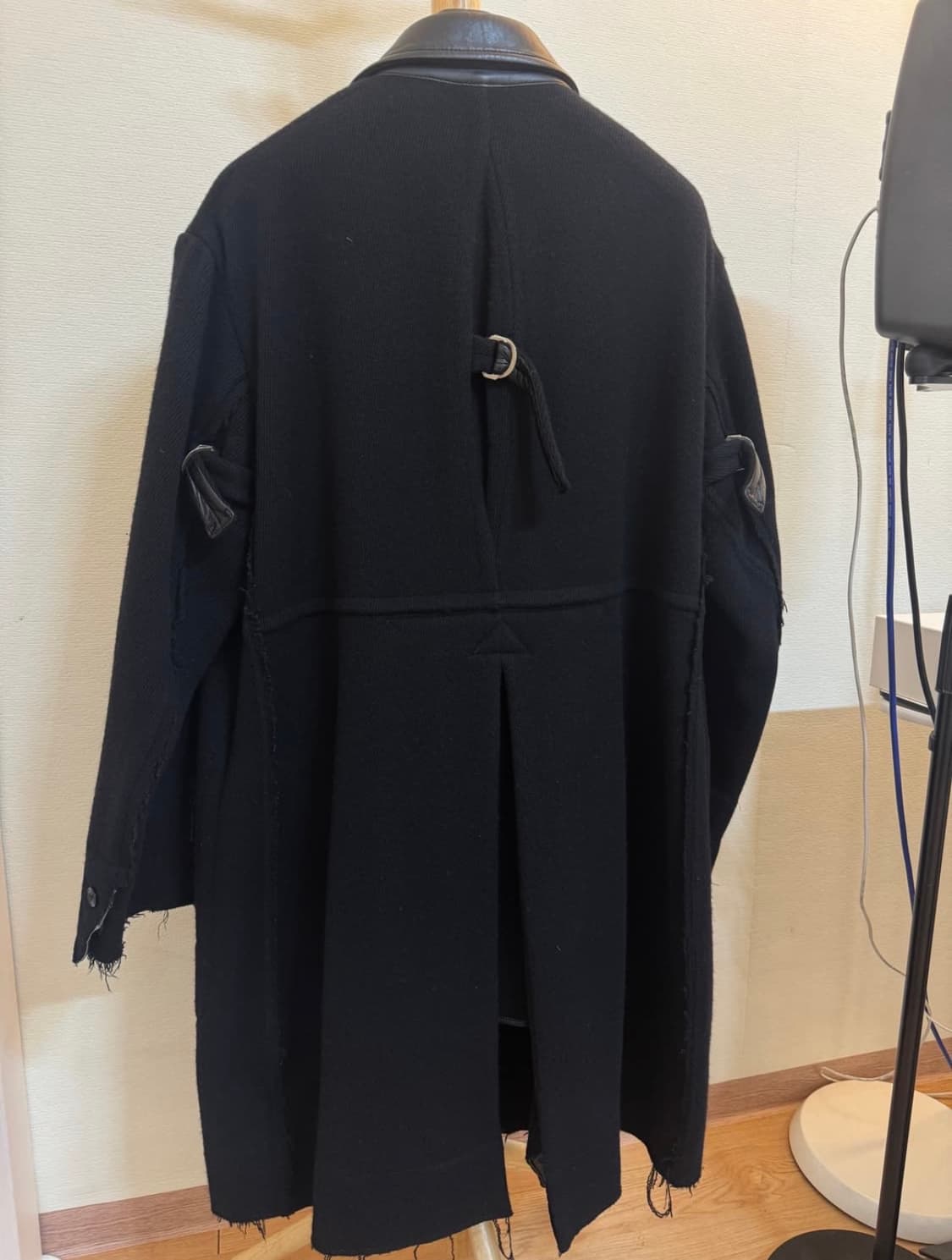 솔로이스트 홀스라이딩 코트 15aw 상품이미지2
