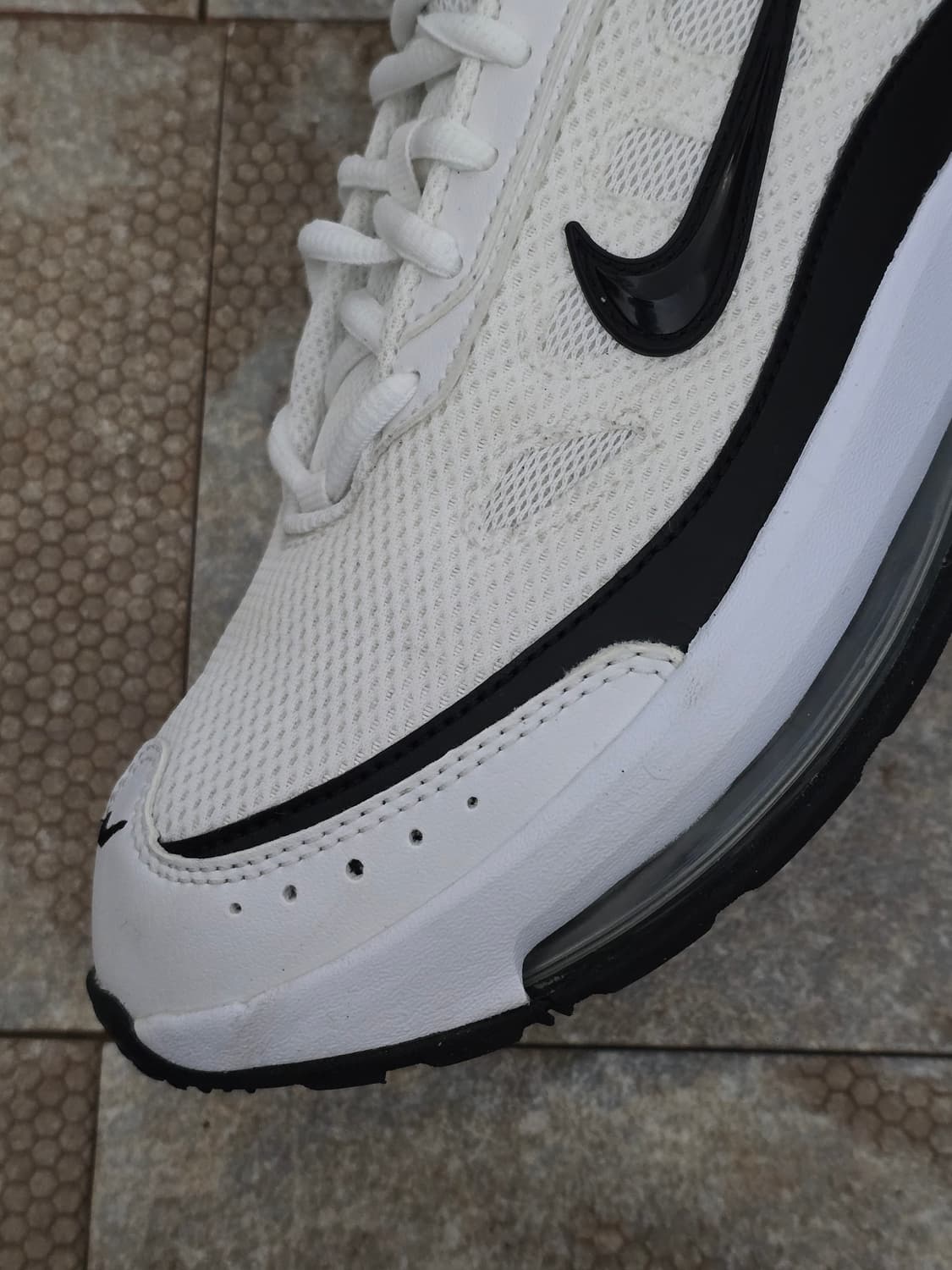 (250)나이키 에어맥스 ap 화이트 블랙 상품이미지4