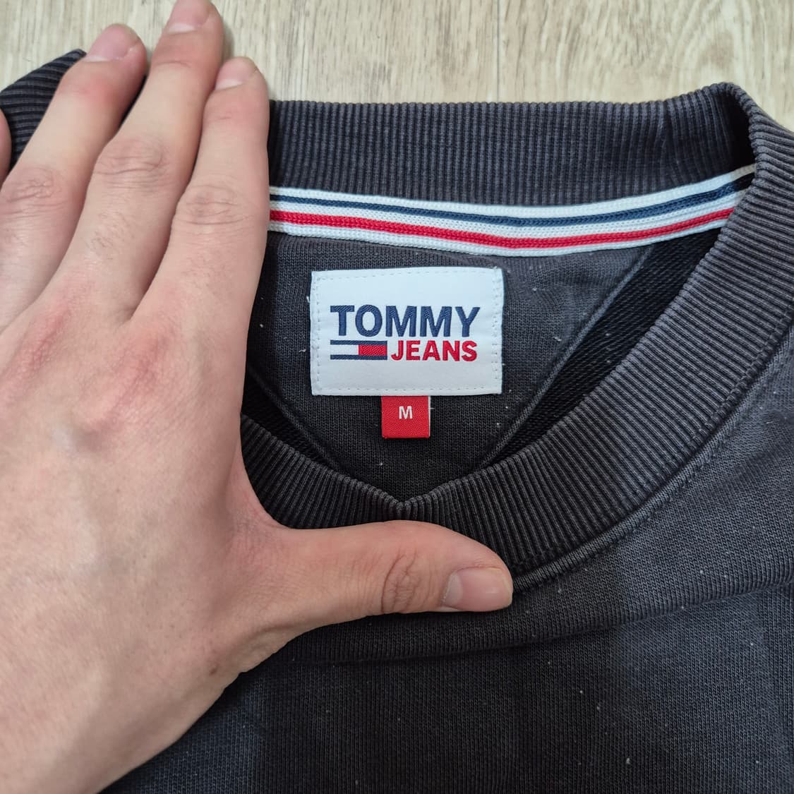 타미힐피거 진스 미니플래그 맨투맨 상품이미지5