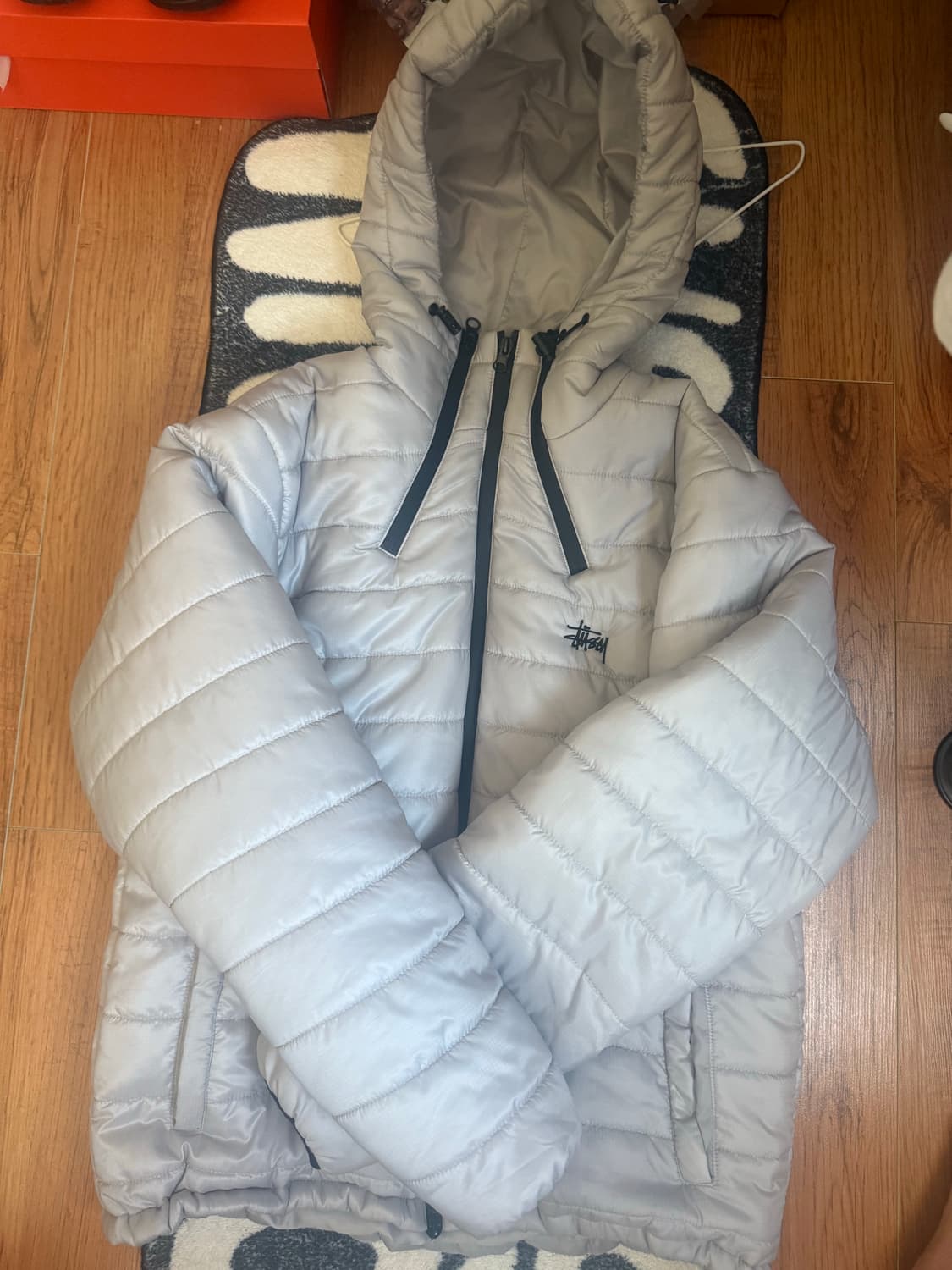 스투시 쓰리지퍼 그레이 경량 상품이미지1