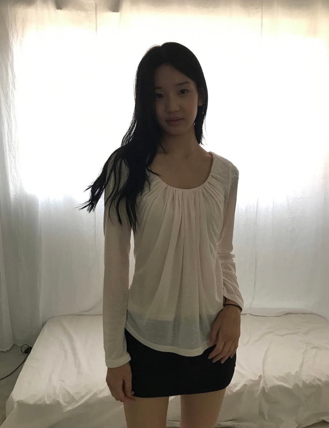 Drape shirring top 상품이미지1