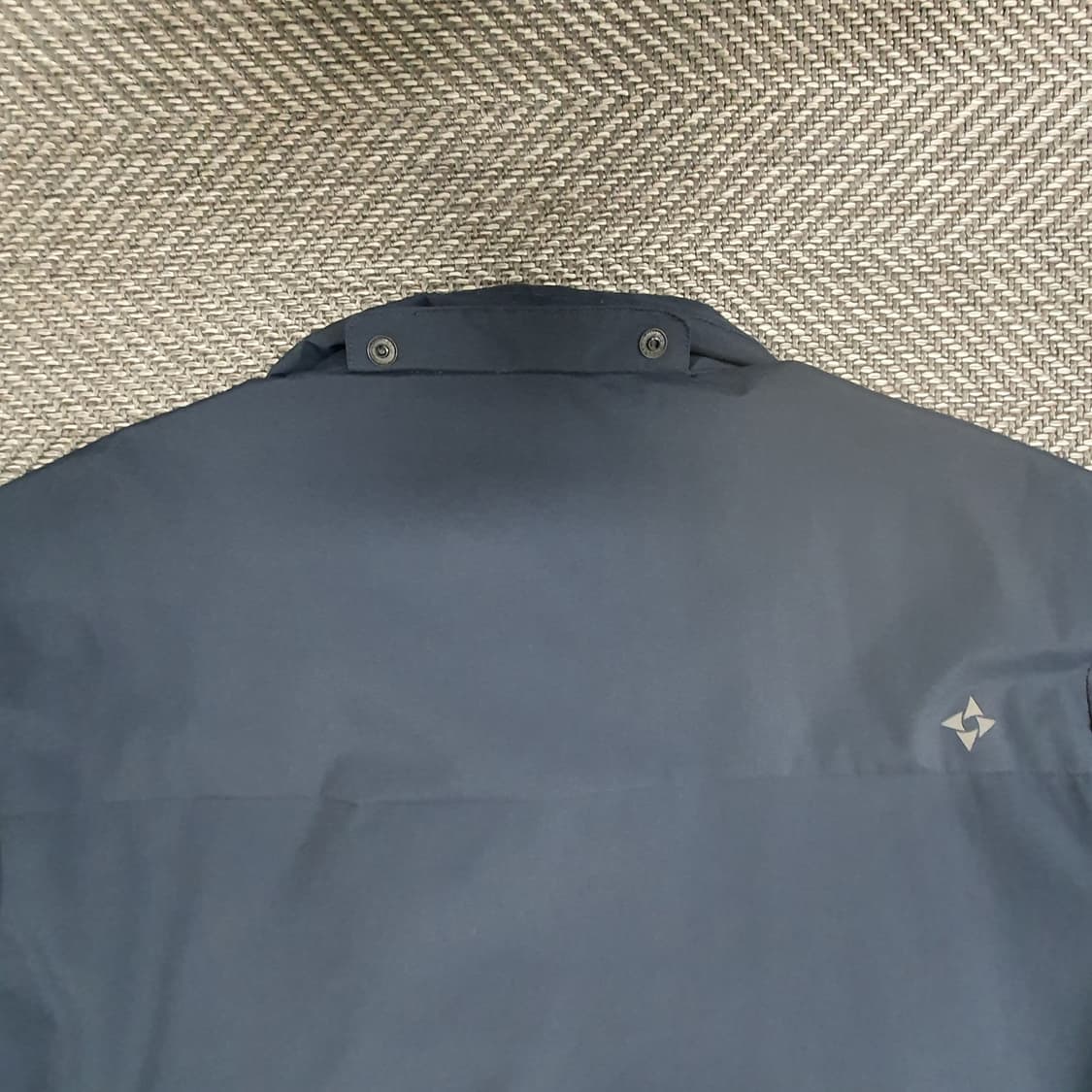 네파 이젠벅 바람막이 자켓 남자105~110 상품이미지8