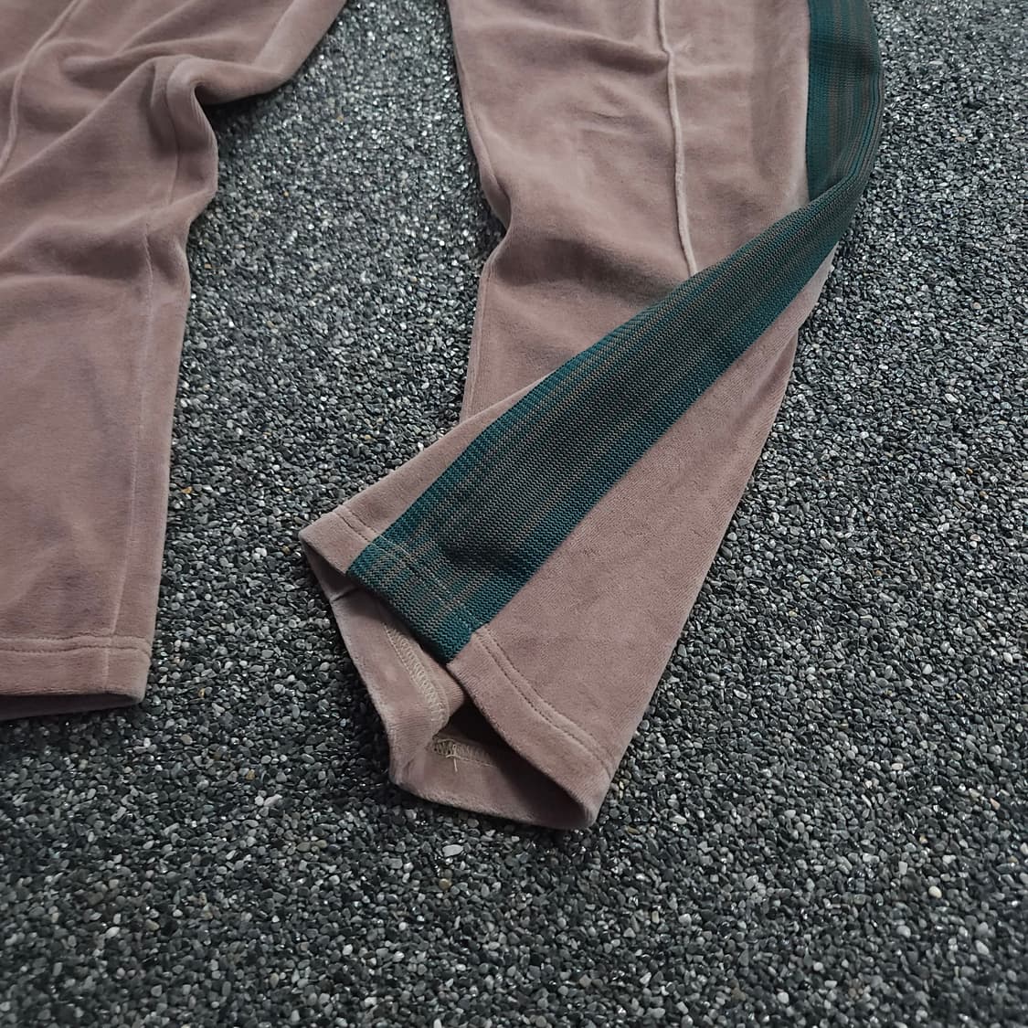 니들스 사이드라인 벨벳 트랙 팬츠 (L) 상품이미지4