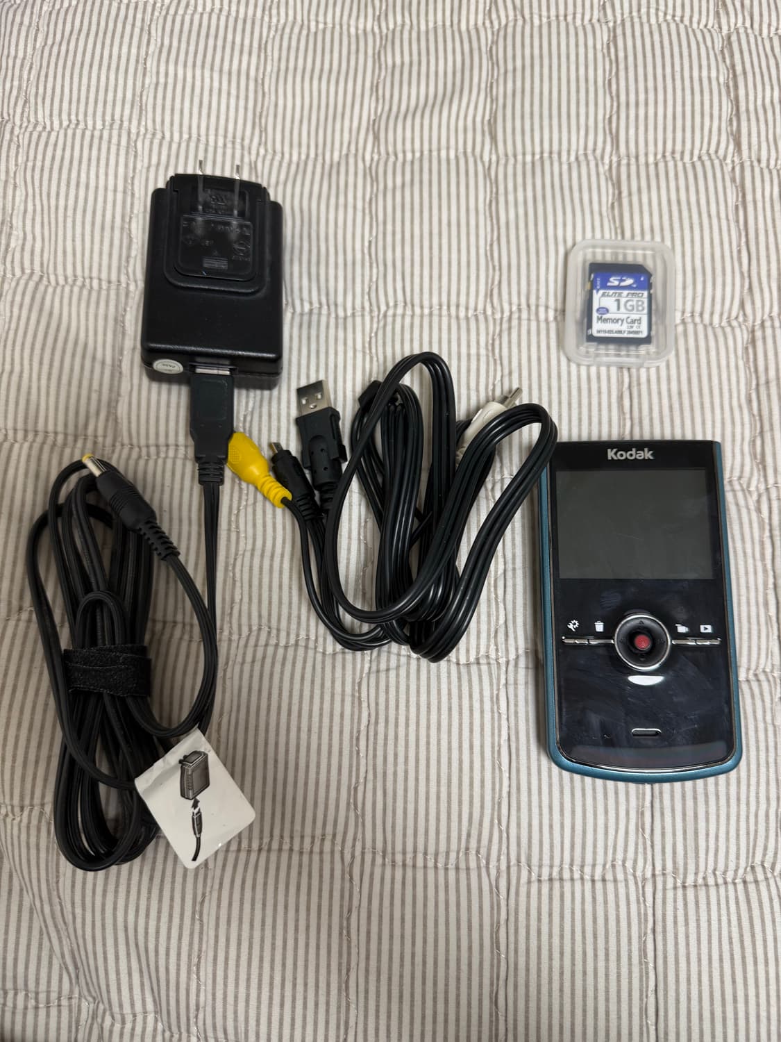 코닥 Zi8 캠코더 카메라 상품이미지1