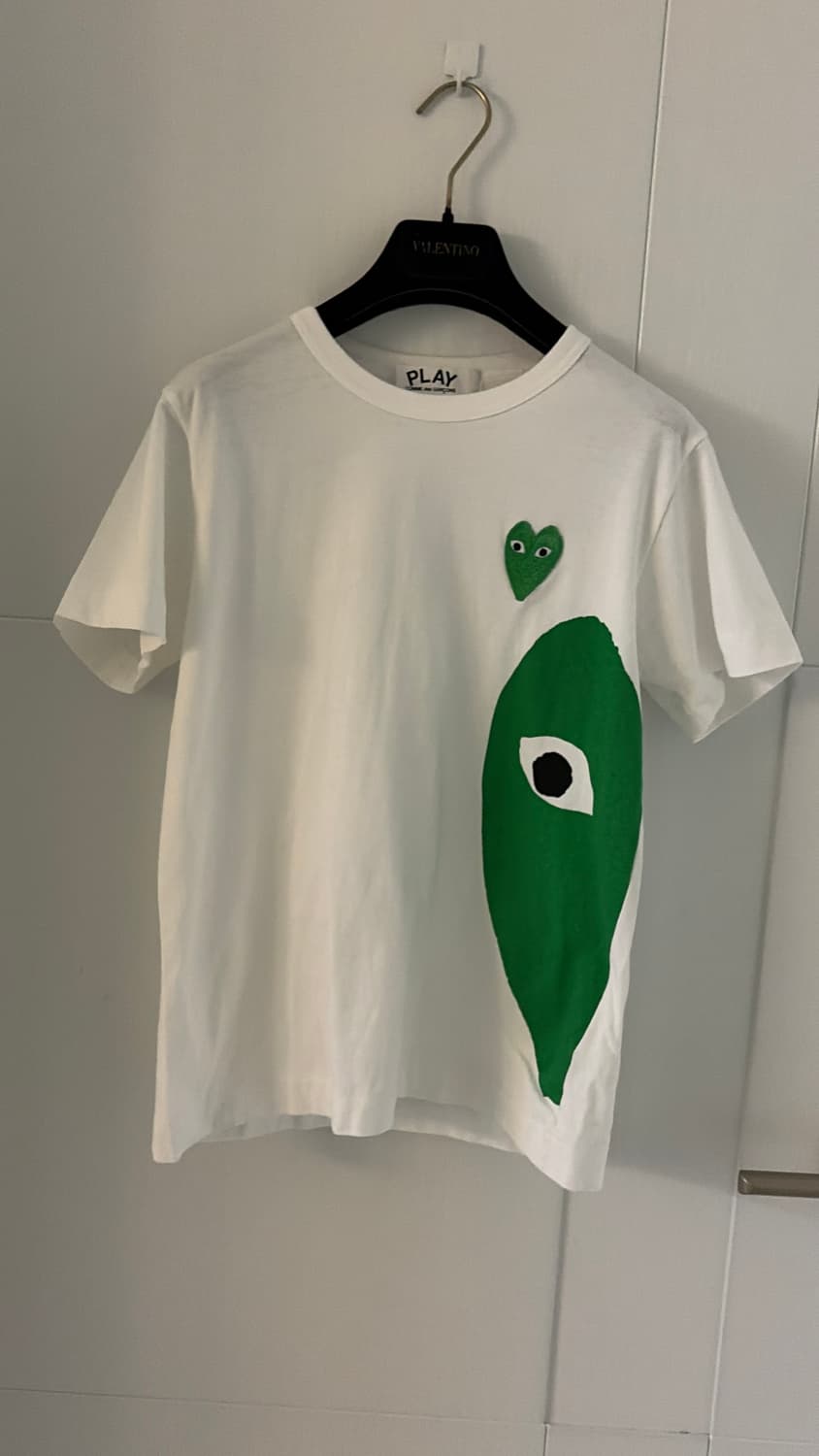 꼼데가르송 PLAY 희귀그린 하트 티셔츠 55 정품 상품이미지4