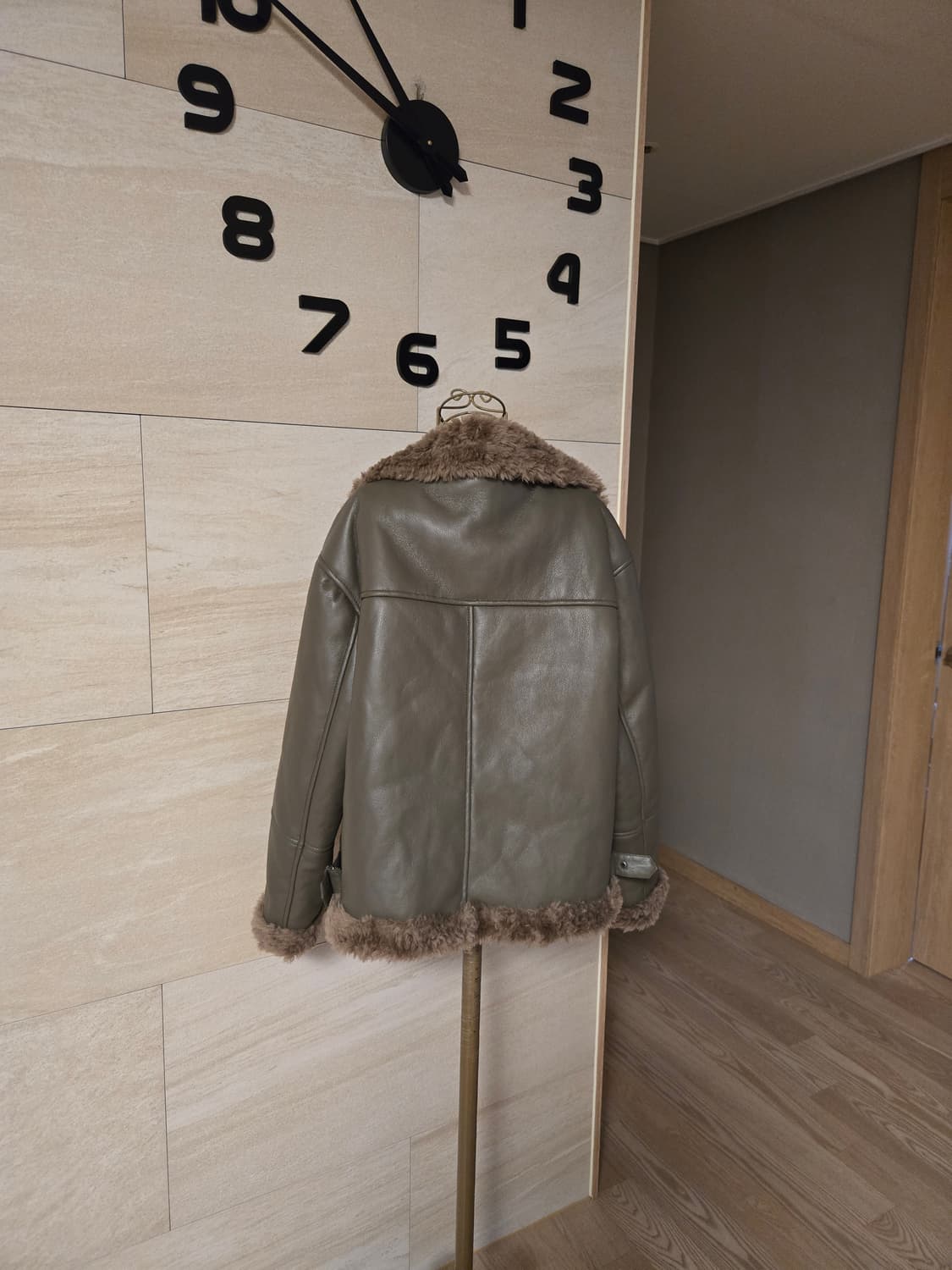 [55/s] 데렉램 무스탕 양모 자켓 2025 상품이미지5