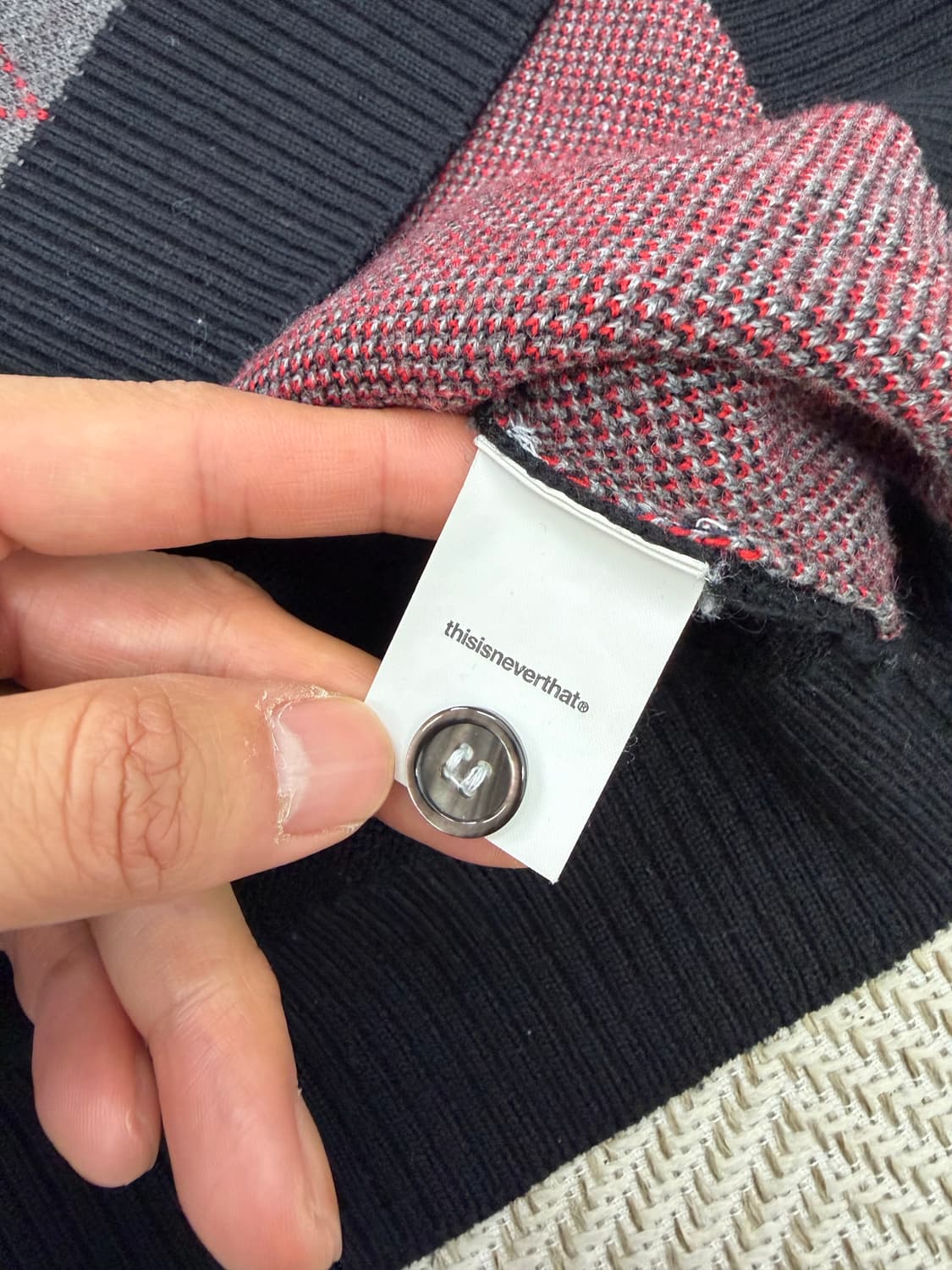 정품) 디스이즈네버댓 아가일 가디건 블랙 M 상품이미지7