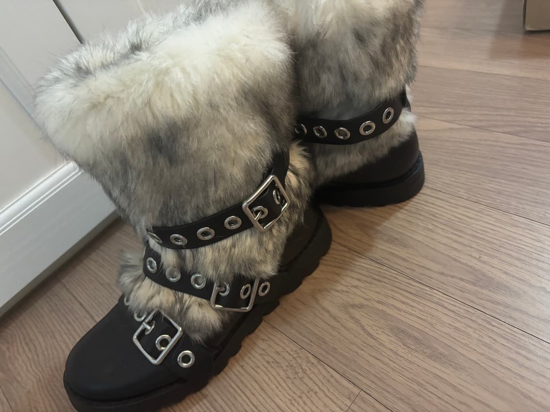 새상품급 마크바이제이콥스 래빗퍼 가죽 시어링 털부츠 36 (230.235 상품이미지3