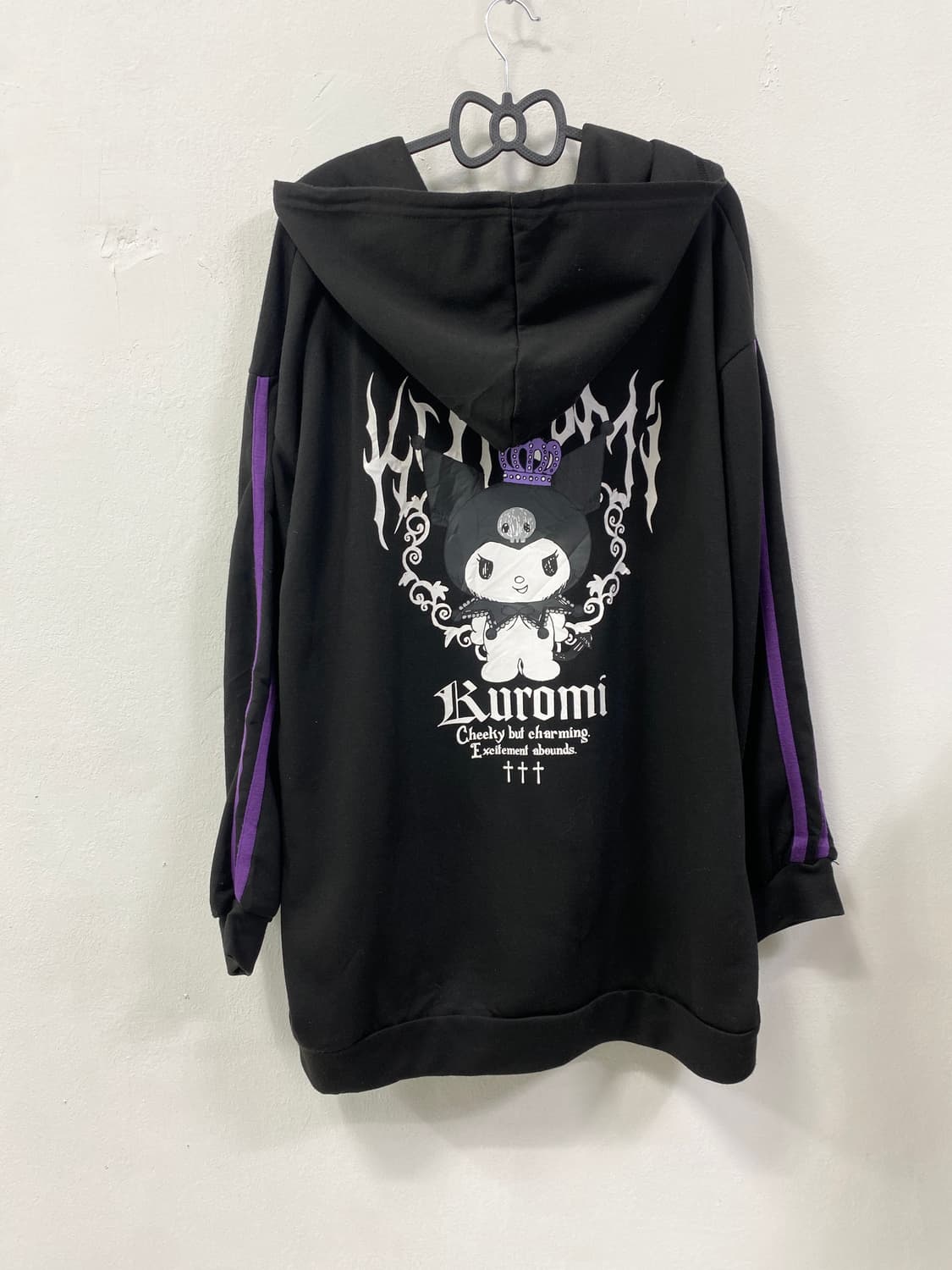 [SANRIO] 쿠로미 펑크 해골 후드집업 상품이미지5