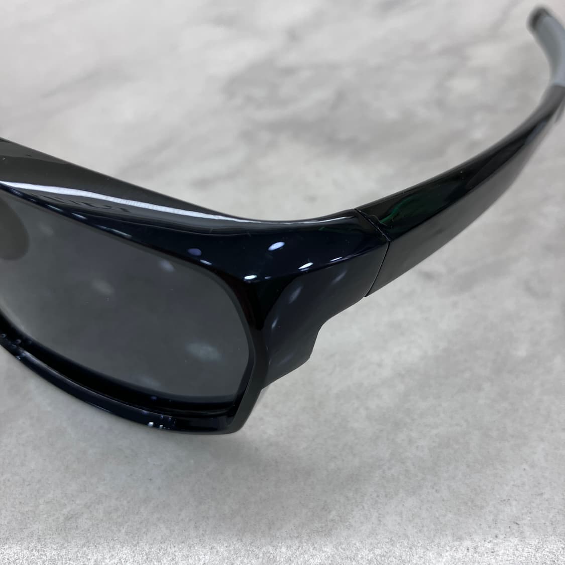 C36 CS 유광 블랙 기능성 볼드 편광 선글라스 상품이미지2