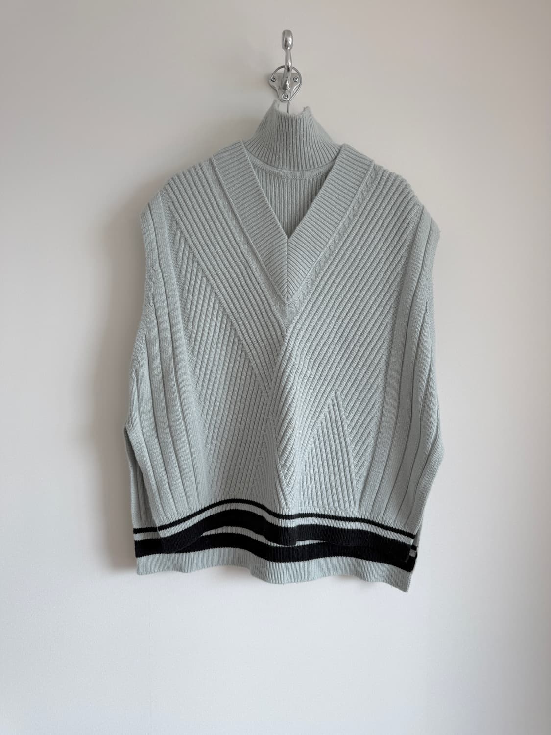 더 일마(the lima) 슬리브리스 니트 베스트 상품이미지1