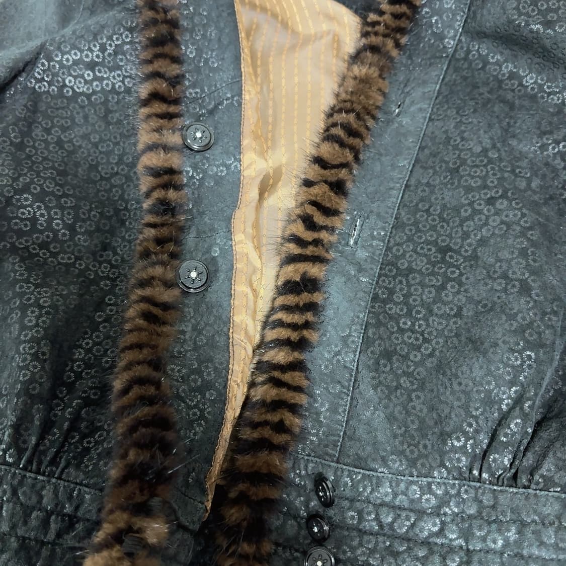 빈티지 고딕 unisex 밍크 큰칼라 되지가죽자켓 상품이미지6