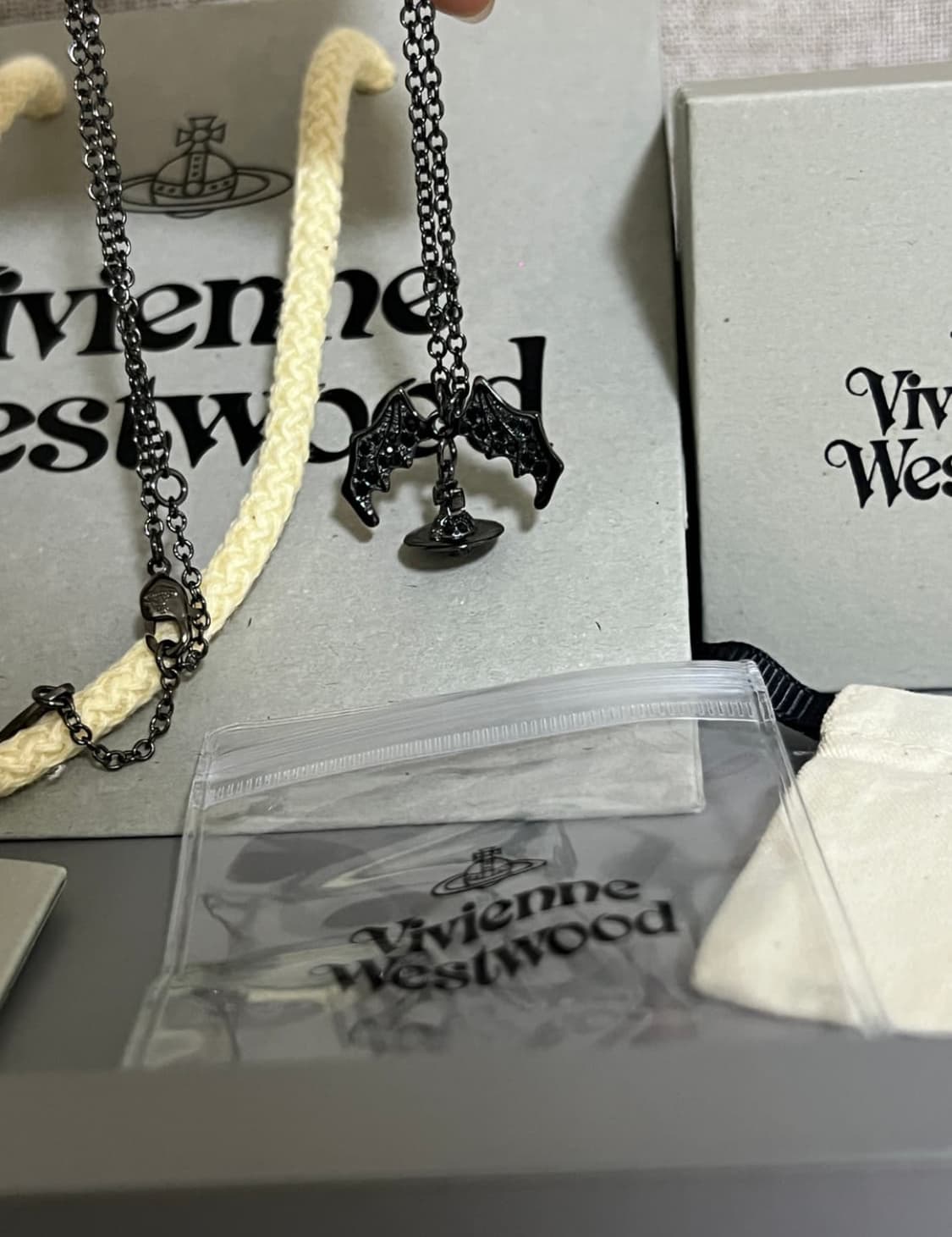 비비안웨스트우드 박쥐 상품이미지2