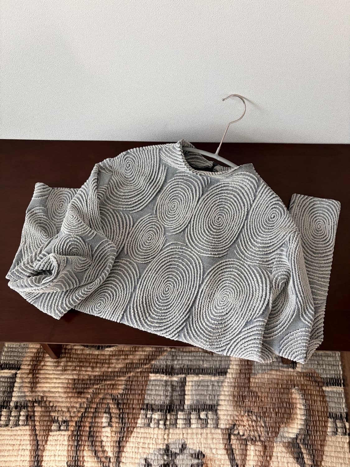 patterned pullover blouse 상품이미지1