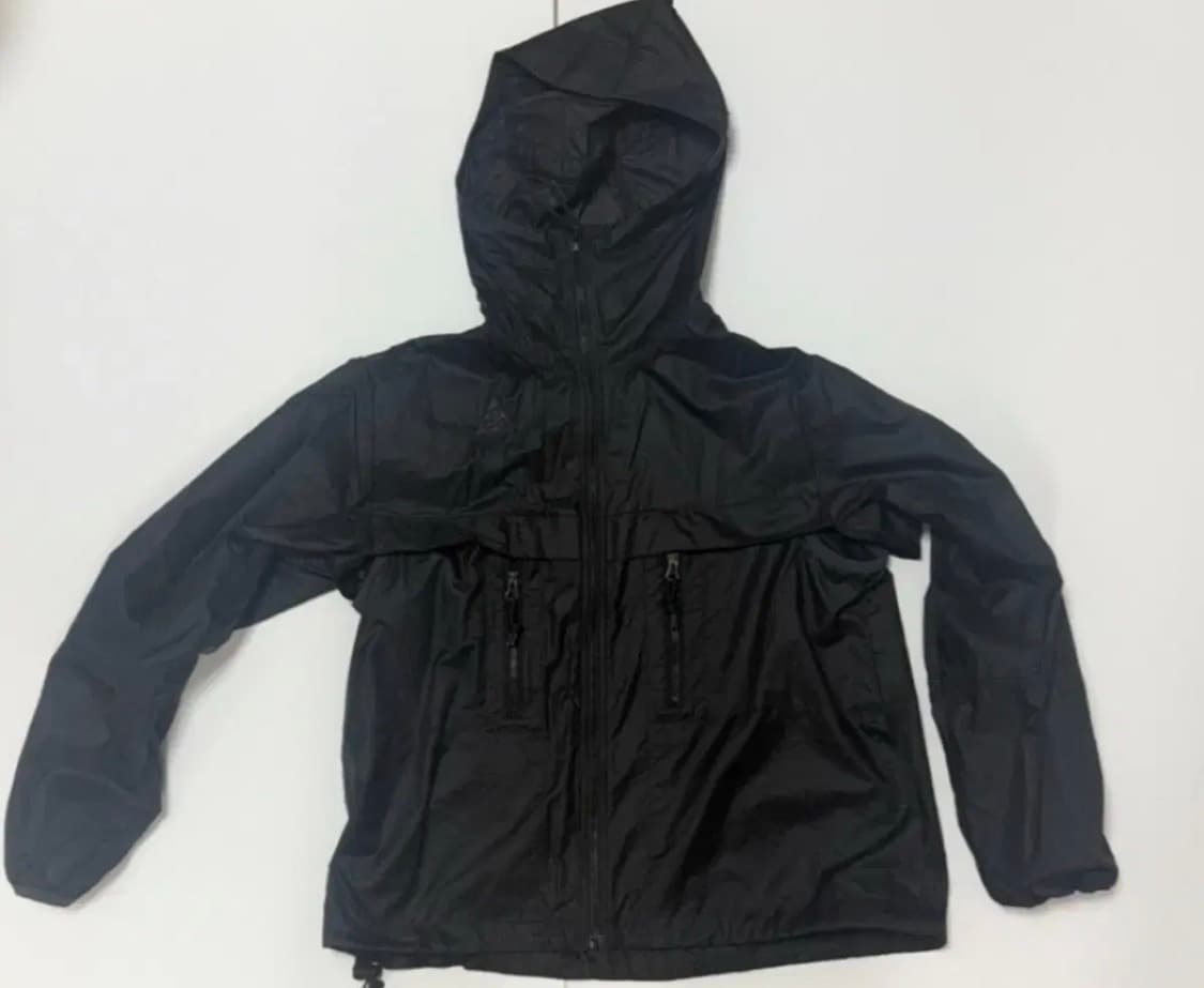 나이키 여성 acg 바람막이 블랙  nike 중고 상품이미지1